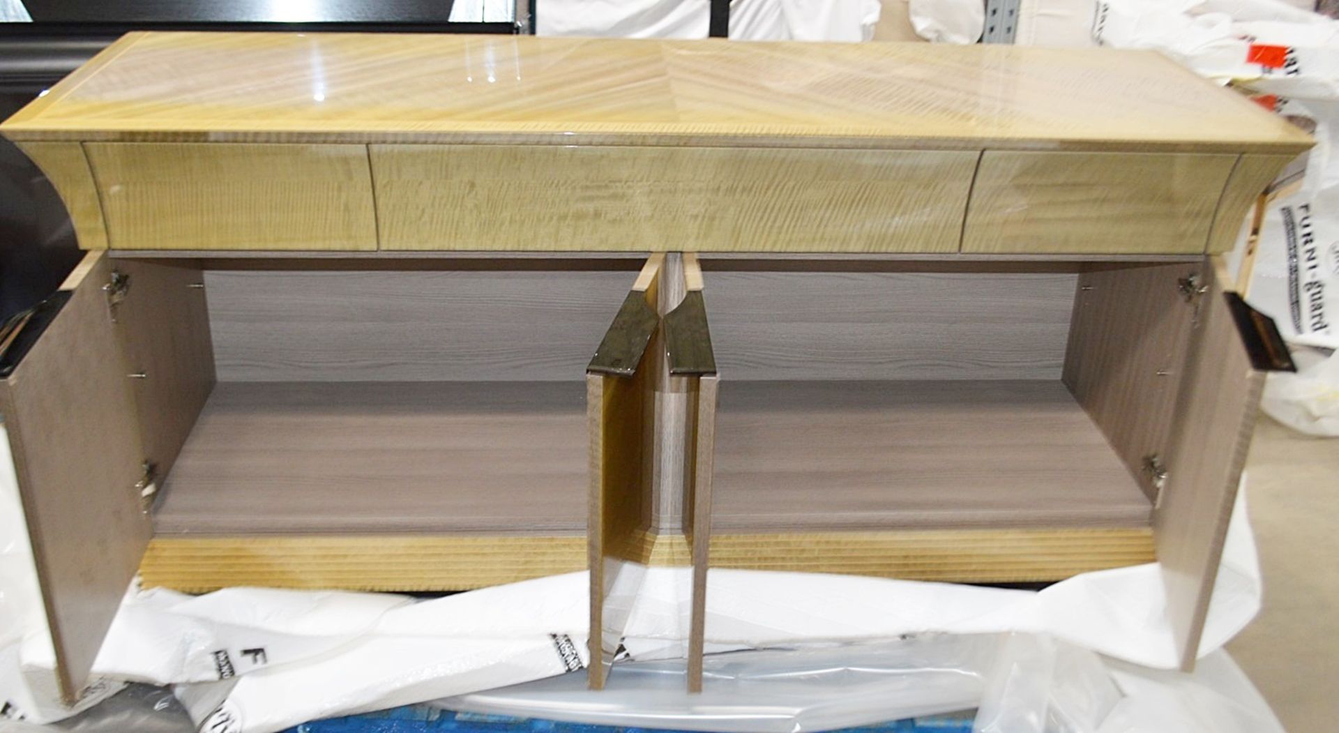 1 x GIORGIO COLLECTION 'Alchemy' Buffet / Sideboard Unit (Model: 6810/80) - Original RRP £3,495 - Image 2 of 8