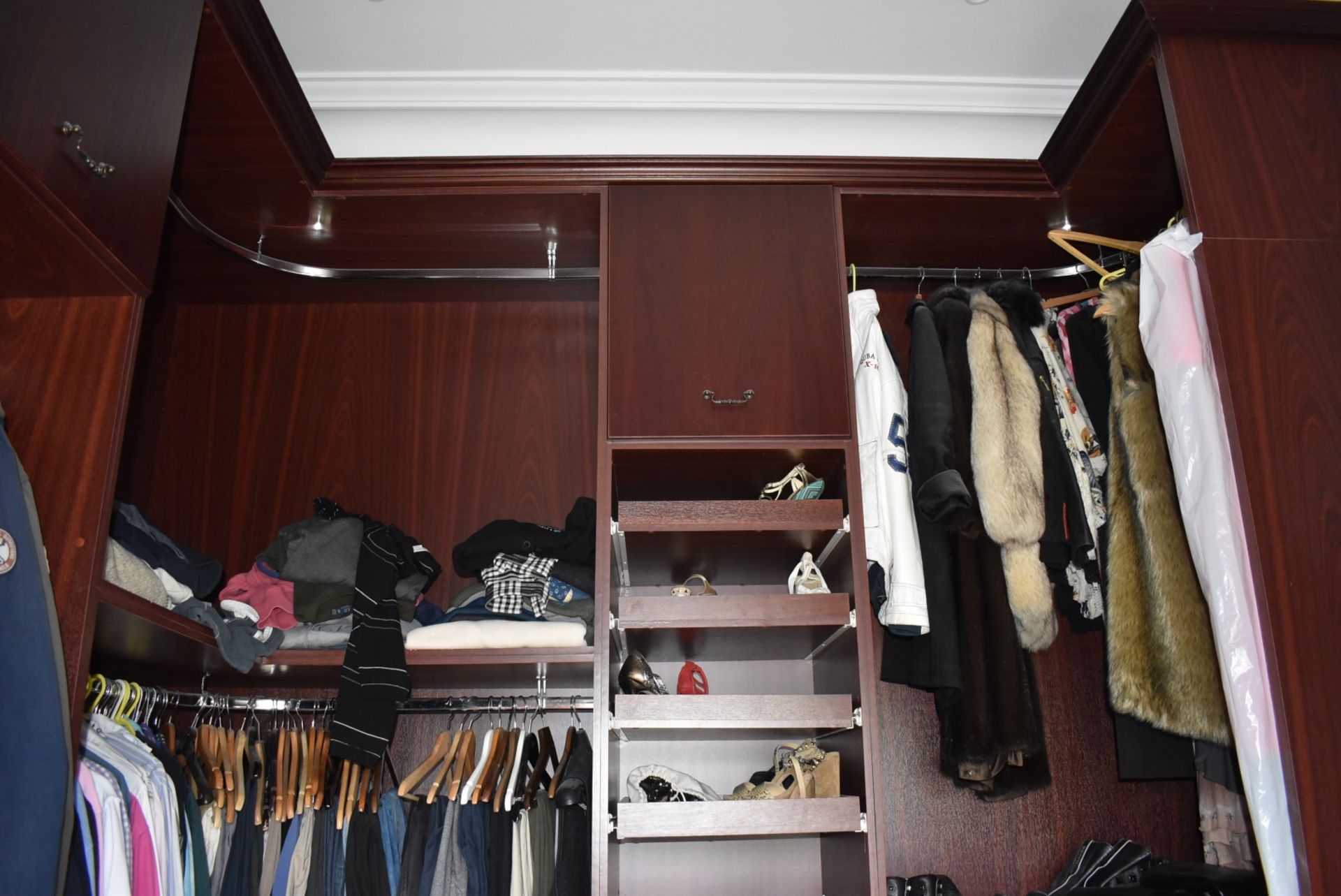 Selection of Mahogany Walk-In Wardrobe Units With Drawer Units and Dresser - NO VAT! - Image 23 of 24