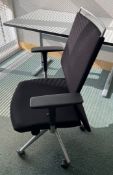 1 x FRANCH Branded Office Chair In Black With a IVIVANTE Branded Desk - Dimensions Of Desk 150 x 80c