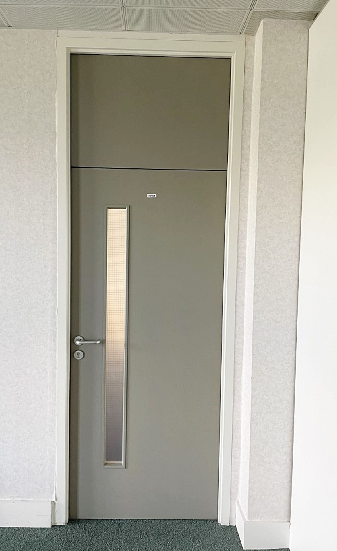 1 x Office Door With Frame And Top Panel - Dimensions: H265 x W99cm - Ref: ED168 - To Be Removed - Image 2 of 5