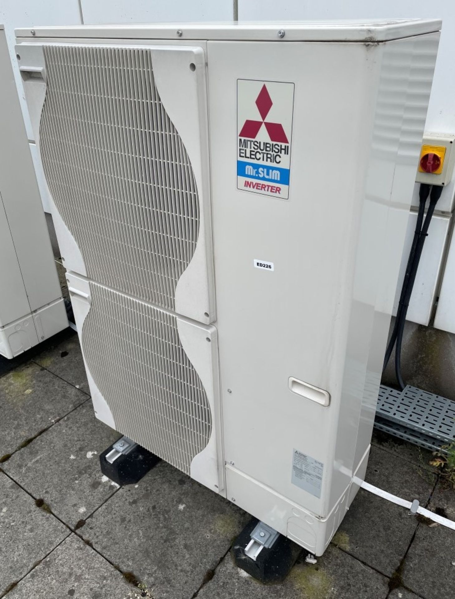 1 x MITSUBISH Air Conditioner Split Type Outdoor Unit (Model: puhz-p125yha) - Ref: ED226 - To Be