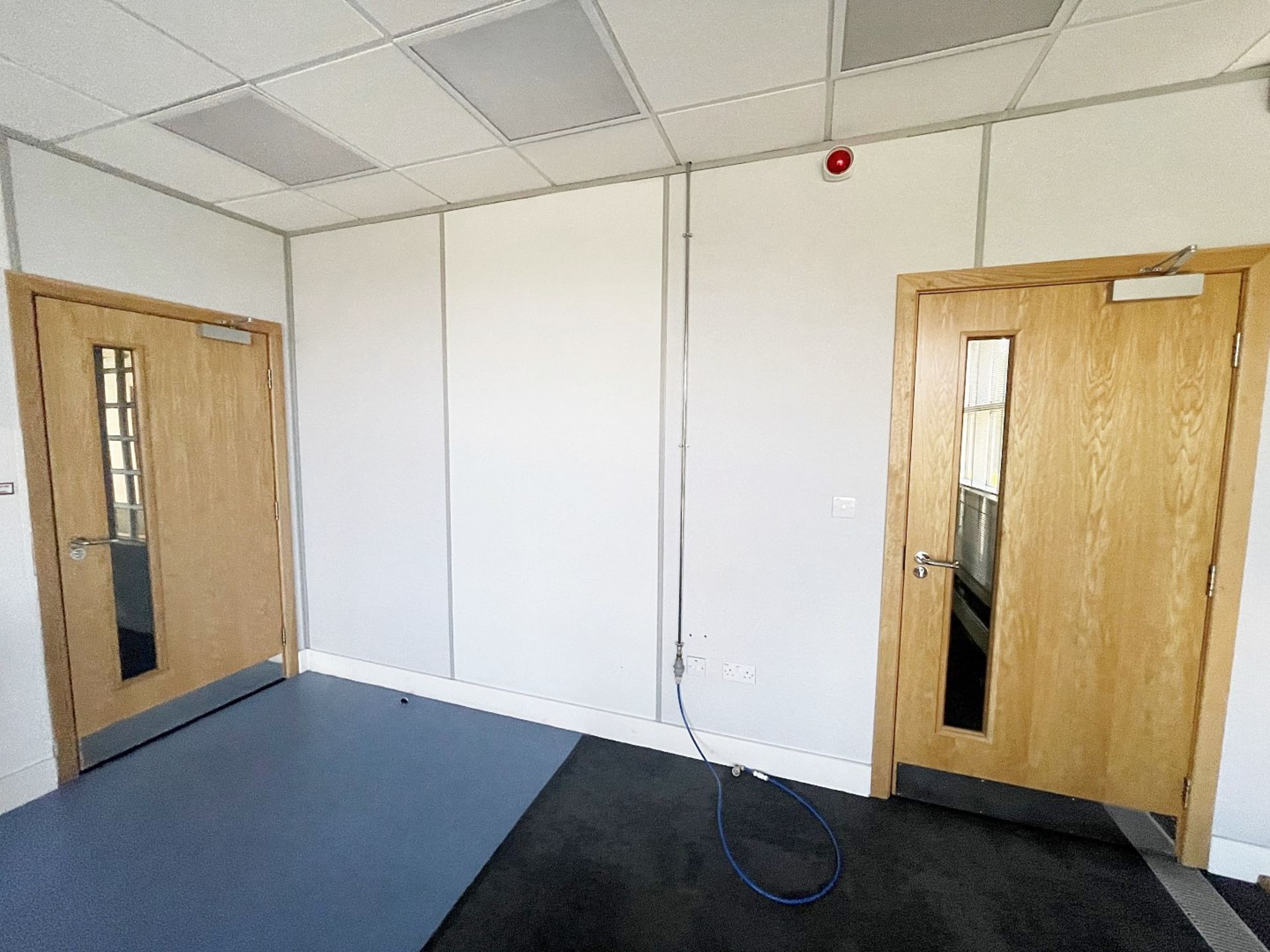 2 x Office Doors With Closers And Kick Plates - Dimensions (inc Frame): W106 x H212cm - Ref: ED176 - - Image 4 of 5