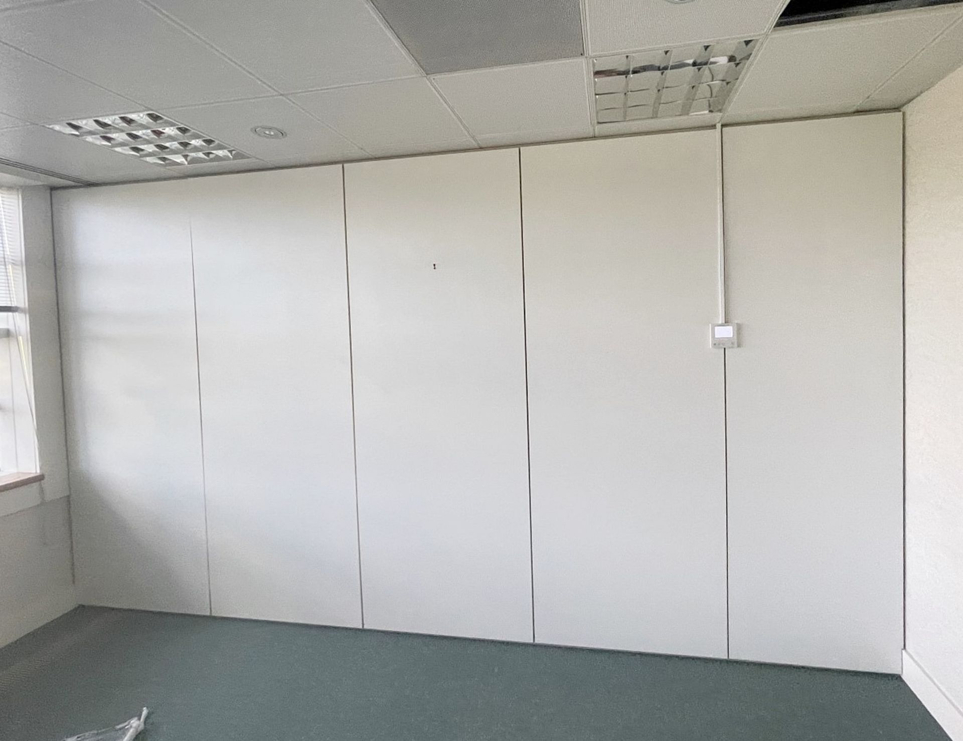 5 x White Wall Partition Panels - Sizes Vary, Read Full Description - Ref: ED169/C