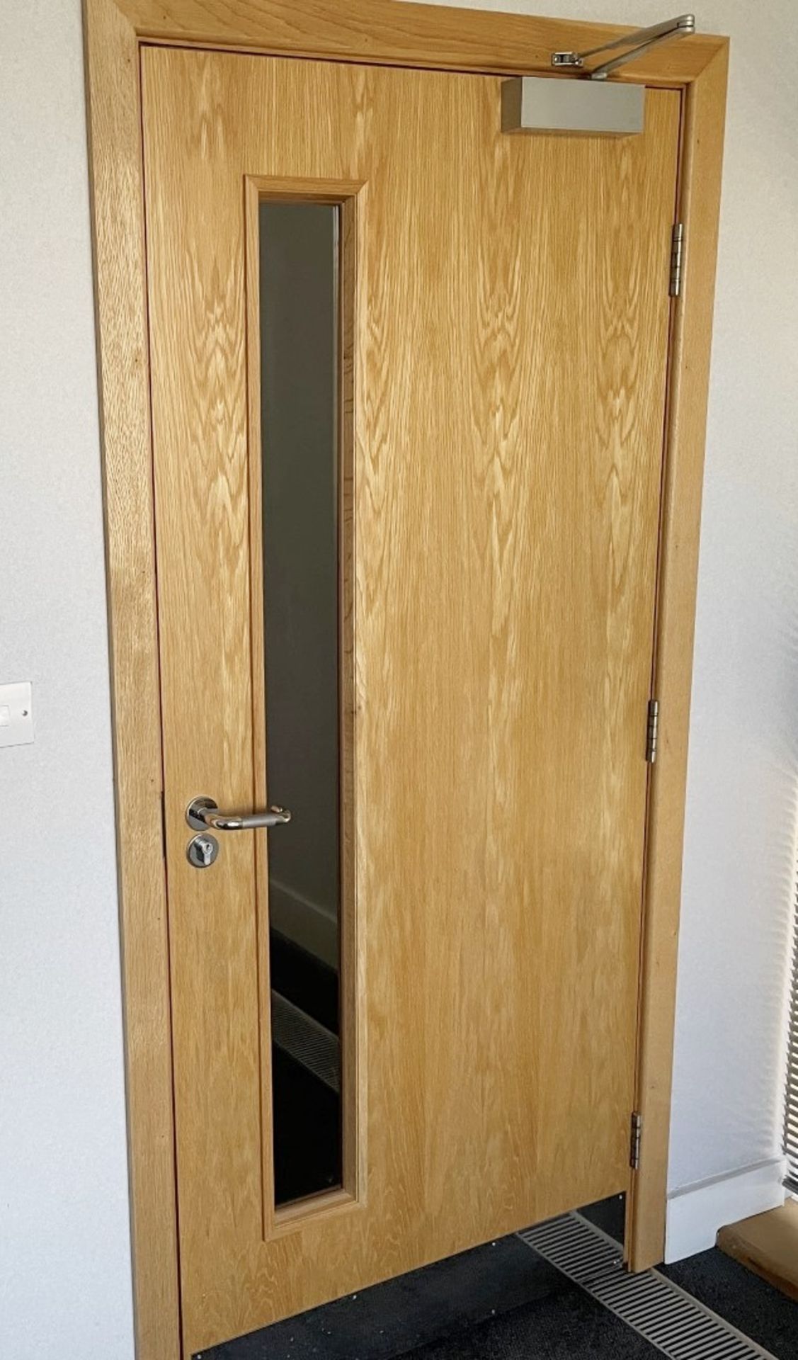 2 x Office Doors With Closers And Kick Plates - Dimensions (inc Frame): W106 x H212cm - Ref: ED176 - - Image 3 of 5