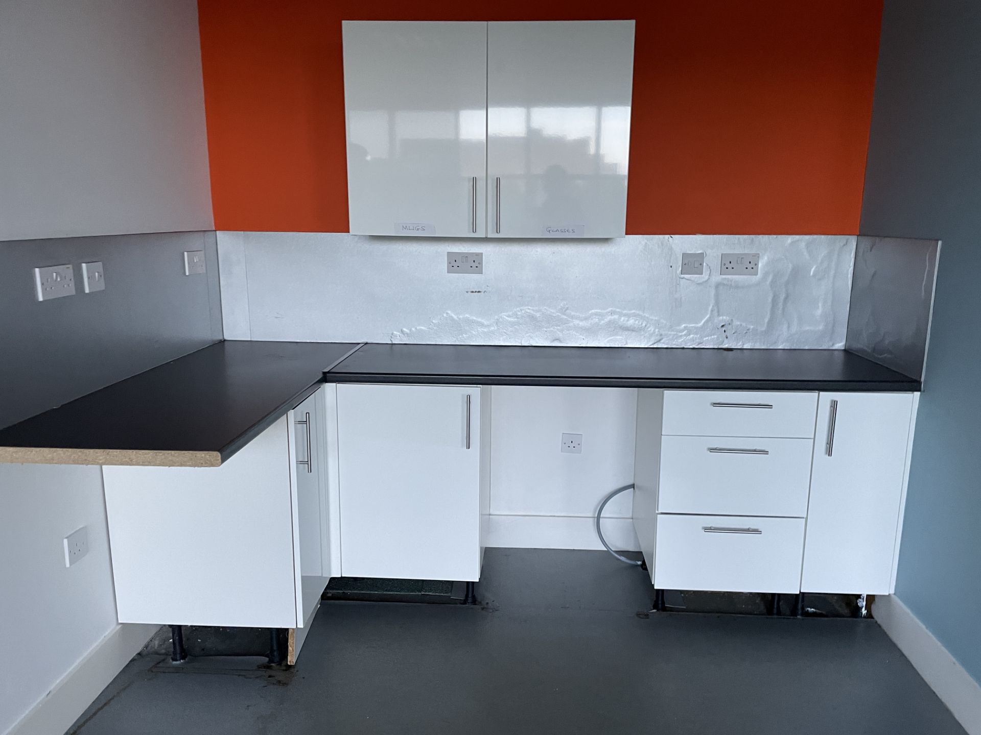 White Gloss Kitchen Units and Worktop - To Be Removed From An Executive Office Environment - CL684