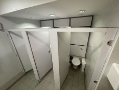 Contents Of Ladies Bathroom With Doors - Ref: ED200 - To Be Removed From An Executive Office