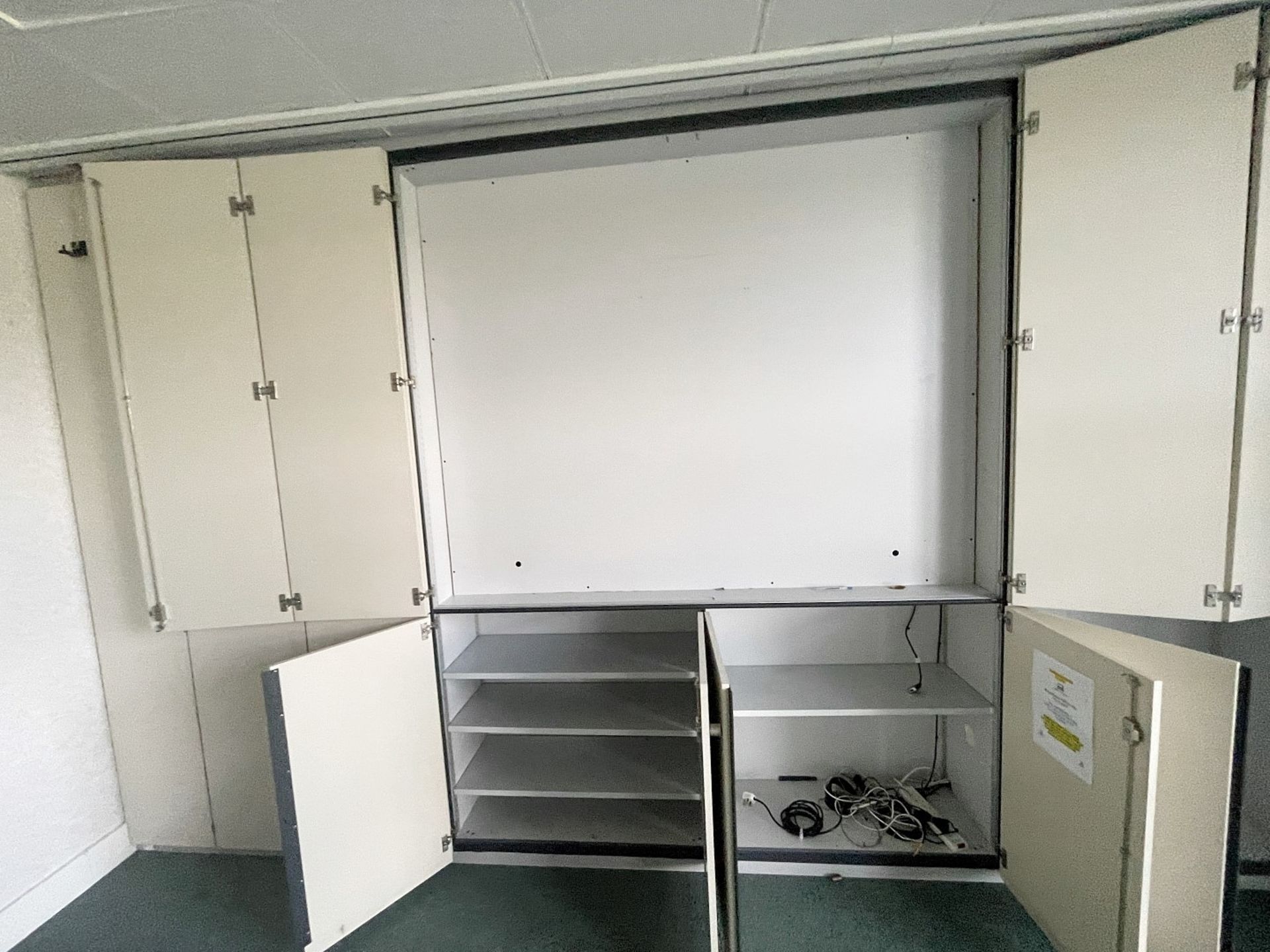 4.8 Metre Wide Bank Of Wall Storage Units - Ref: ED167C - To Be Removed From An Executive Office - Image 3 of 5