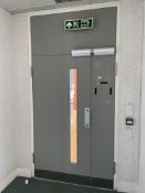 1 x Door With Door Release Button - Includes Door Frame, Side &amp; Top Panel&nbsp; - Dimensions: W1