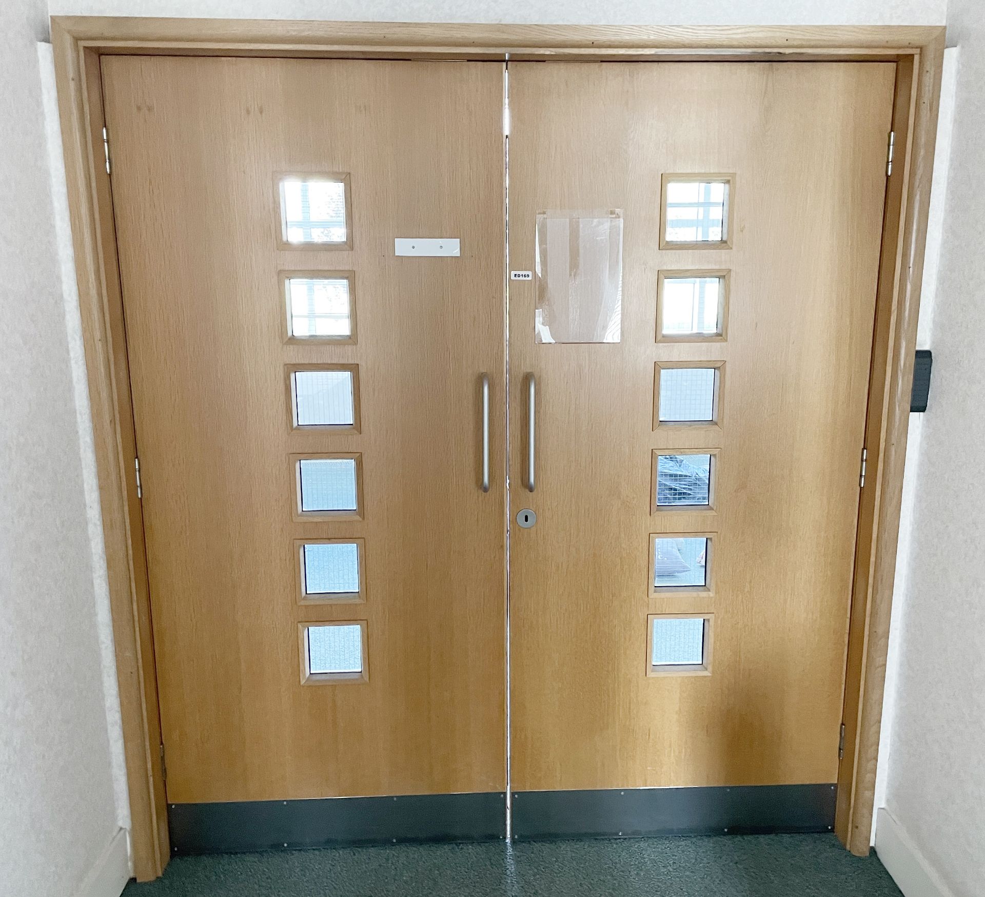 1 x Double Door Inc. Frame, Kick Plates And Door Closer - Dimensions: W198 x H211cm - Ref: ED169 -