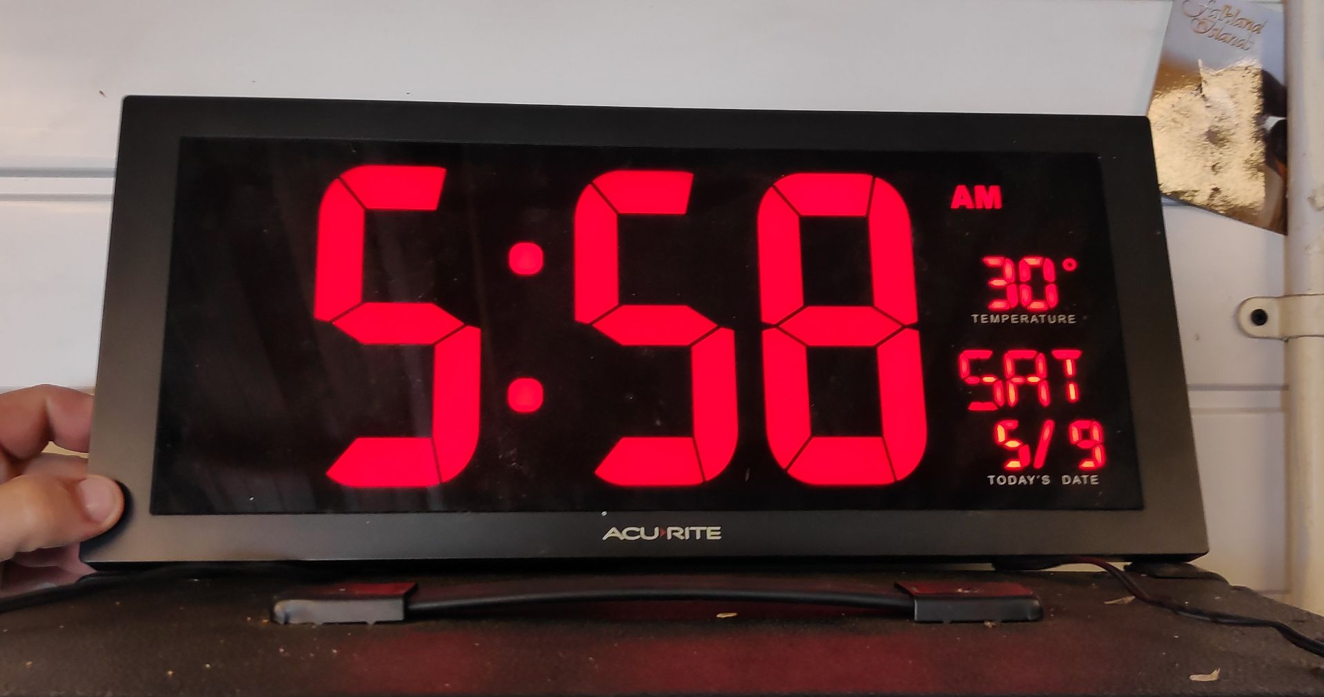 1 x Large LED Clock - Oversized Display - CL682 - Location: Bedford NN29