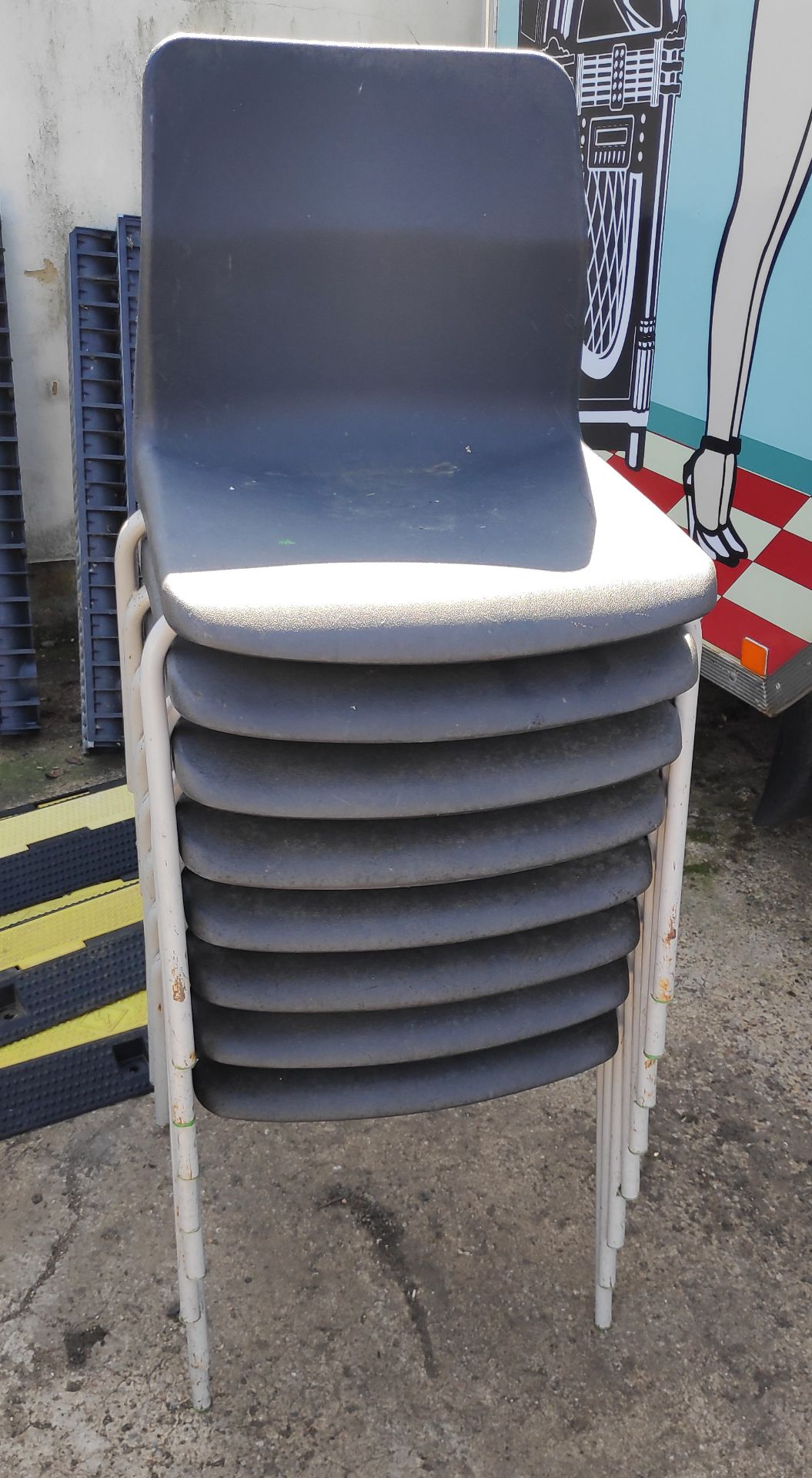 24 x Stackable Chairs - CL682 - Location: Bedford NN29