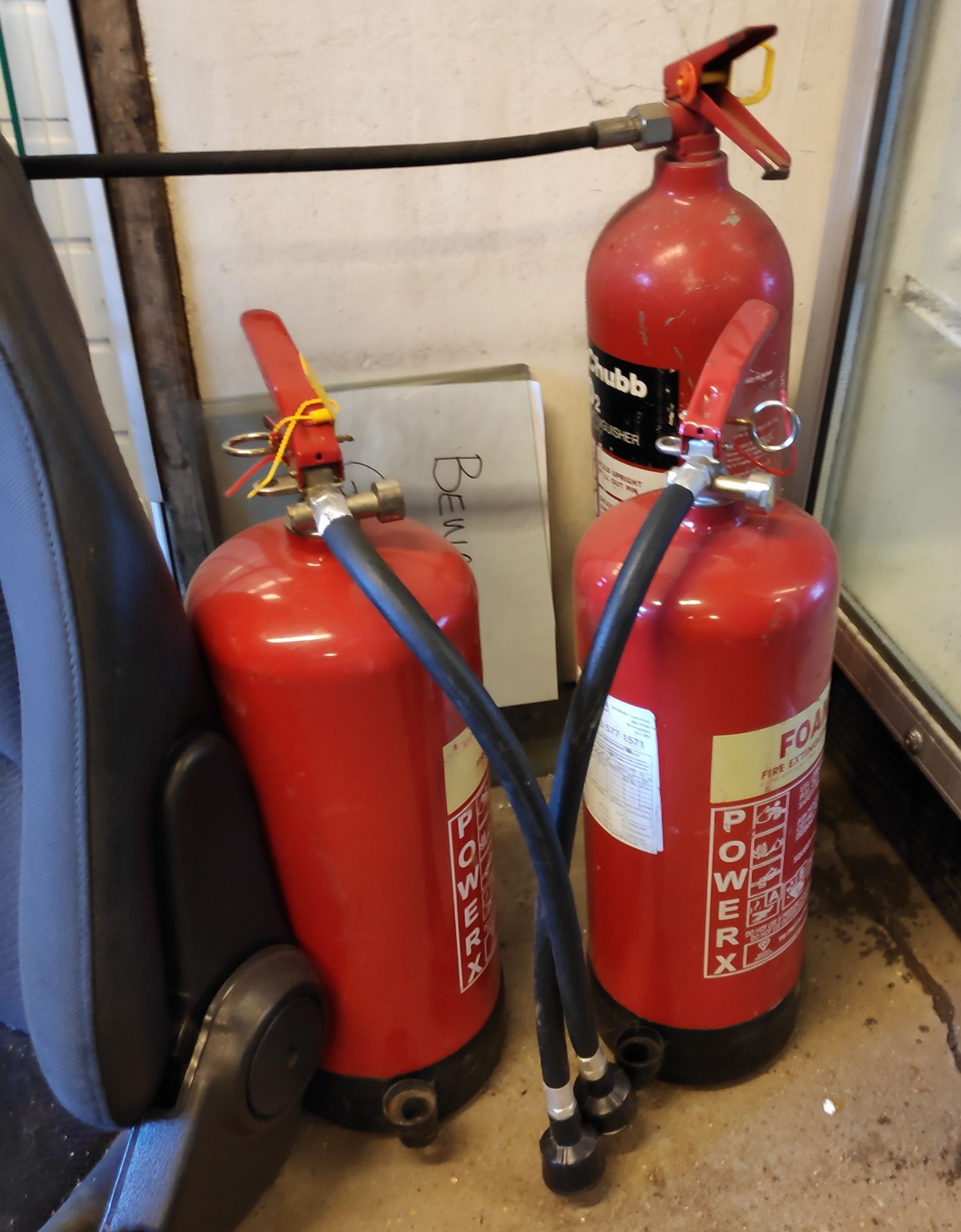 3 x Fire Extinguishers - CL682 - Location: Bedford NN29 - Image 3 of 3