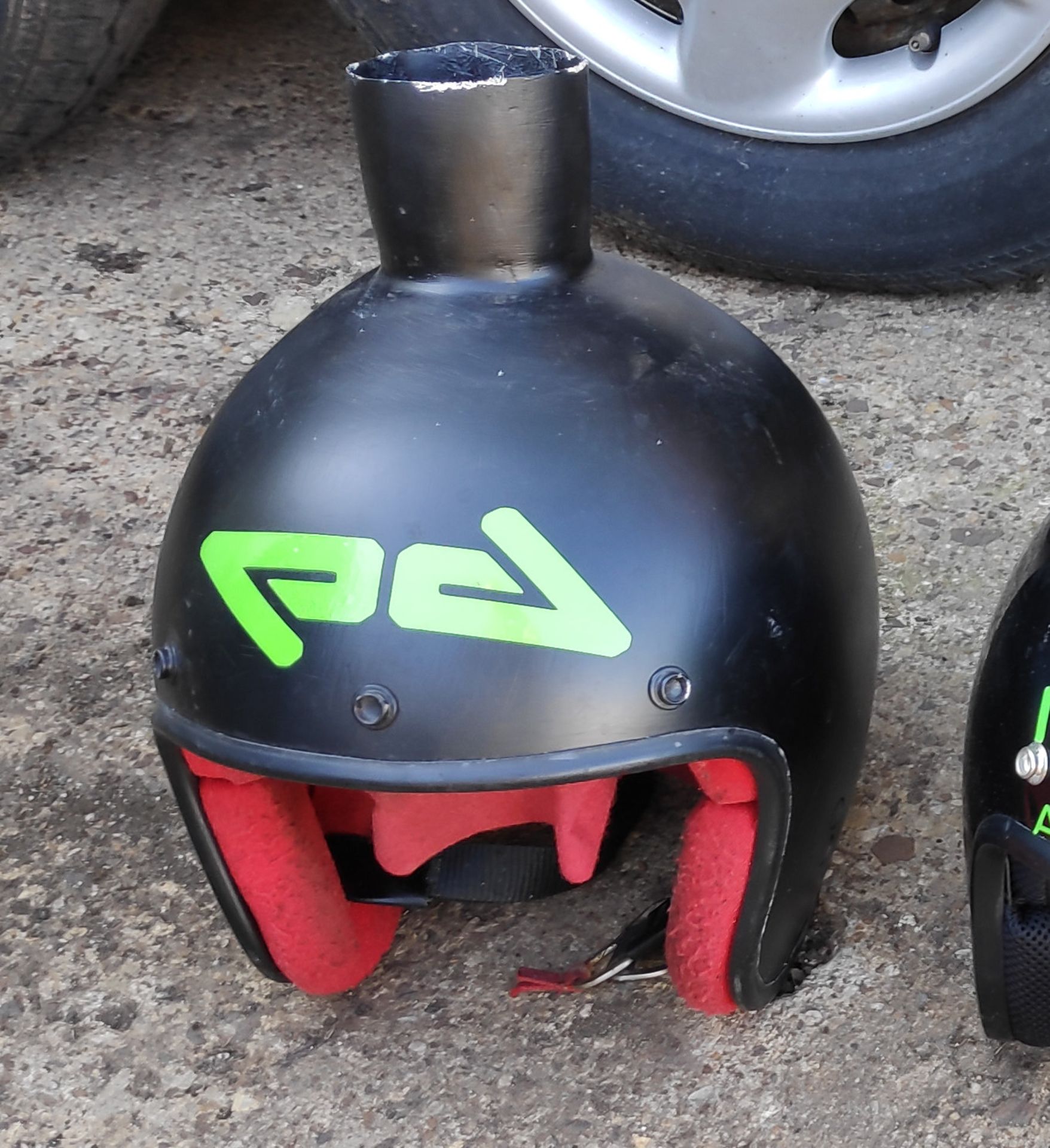 5 Assorted Helmets - CL682 - Location: Bedford NN29 - Image 3 of 3