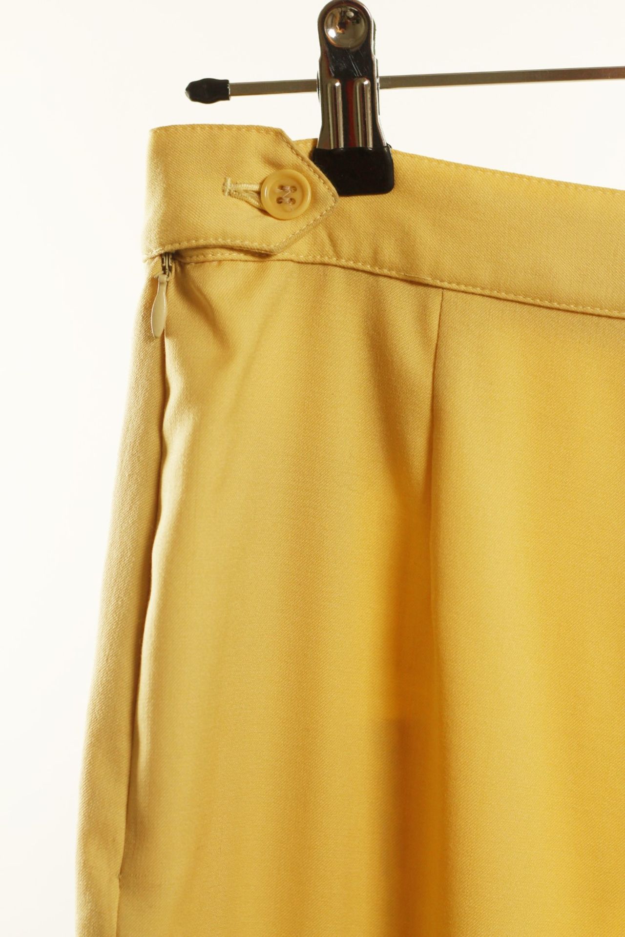 1 x Artico Cream Trousers - Size: 18 - Material: 100% Leather. Lining 50% viscose, 50% Acetate - - Image 6 of 9