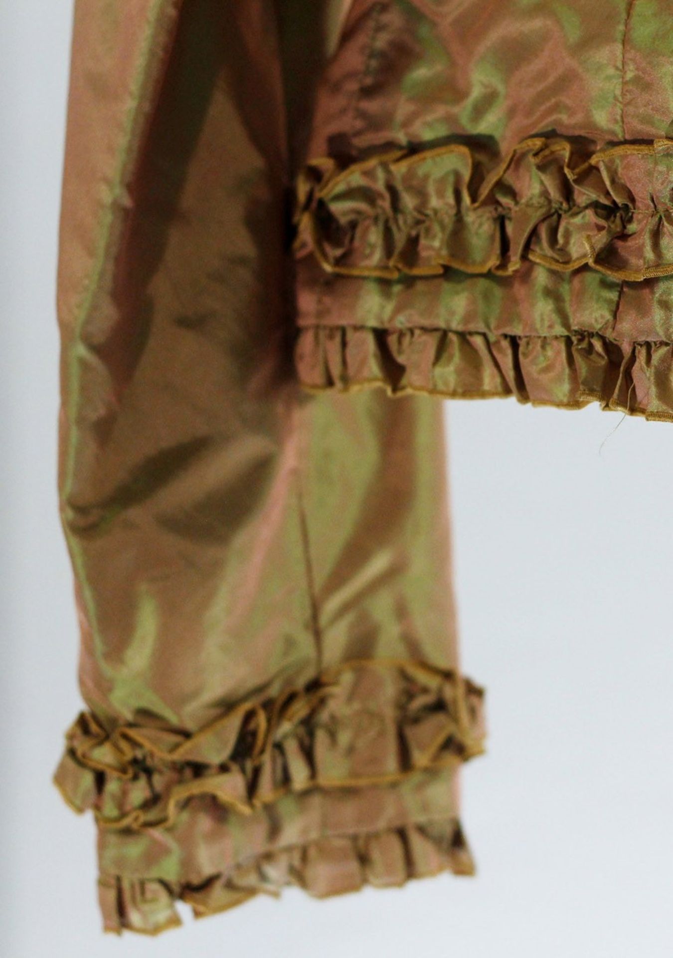 1 x Anne Belin Gold Green Jacket - Size: 18 - Material: 100% Silk - From a High End Clothing - Image 7 of 10