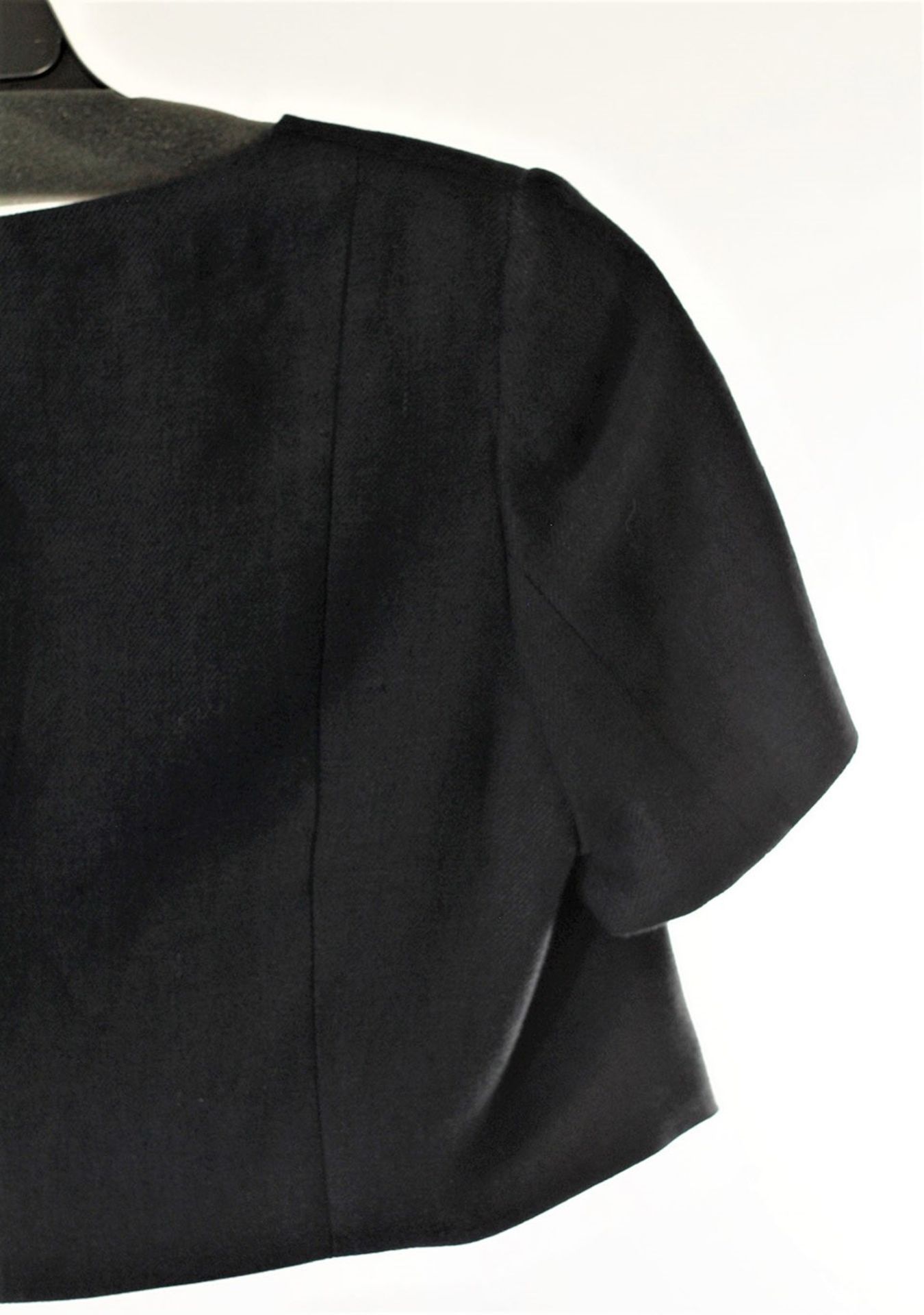 1 x Natan Black Bolero - Size: 10 - Material: 100% Linen - From a High End Clothing Boutique In - Image 6 of 10