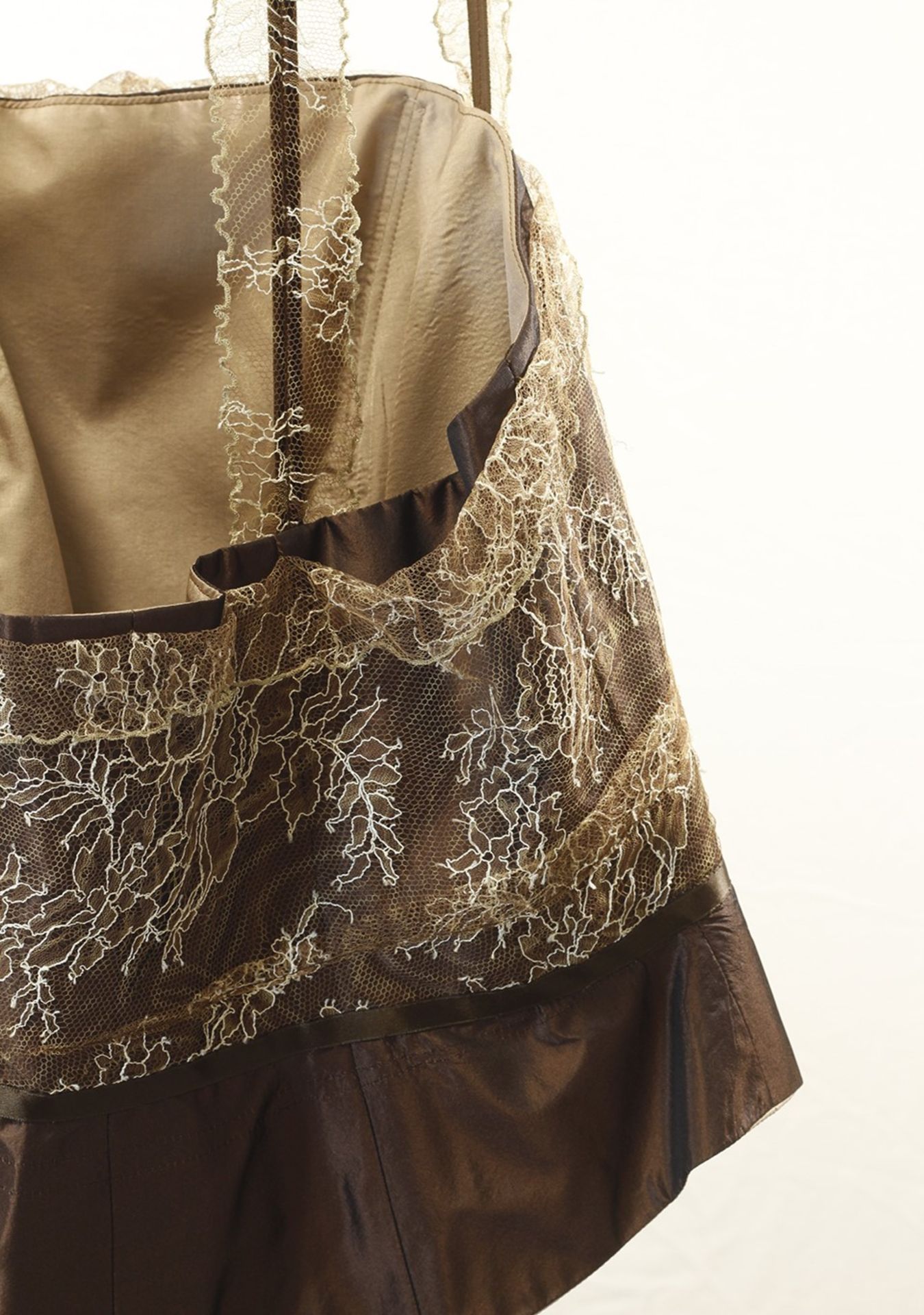 1 x Anne Belin Brown Halterneck - Size: 20 - Material: 100% Silk - From a High End Clothing Boutique - Image 5 of 6