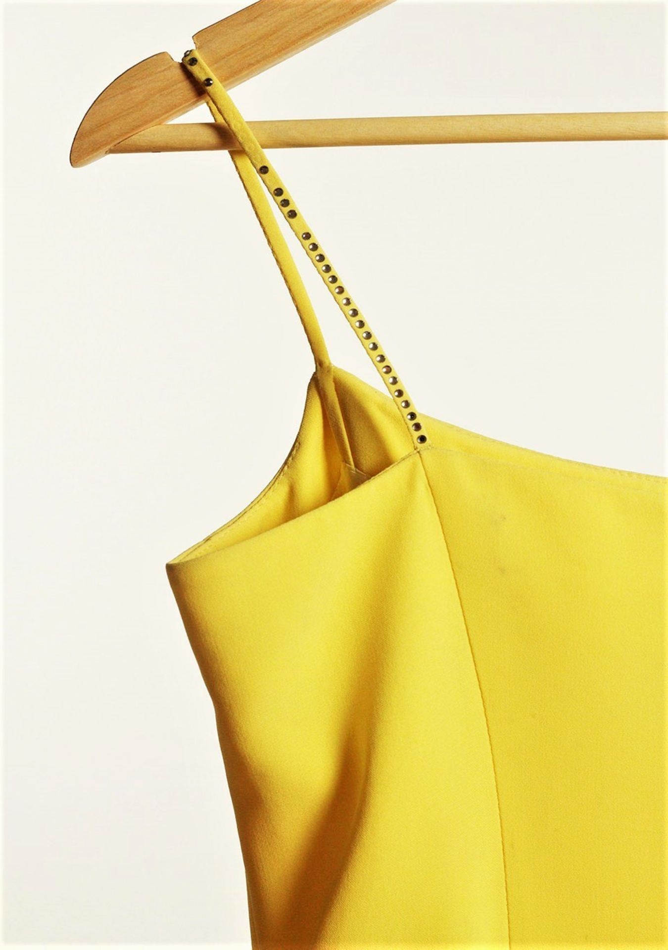 1 x Boutique Le Duc Yellow Dress - Size: 12 - Material: 68% Acetate, 32% Viscose - From a High End - Image 11 of 14