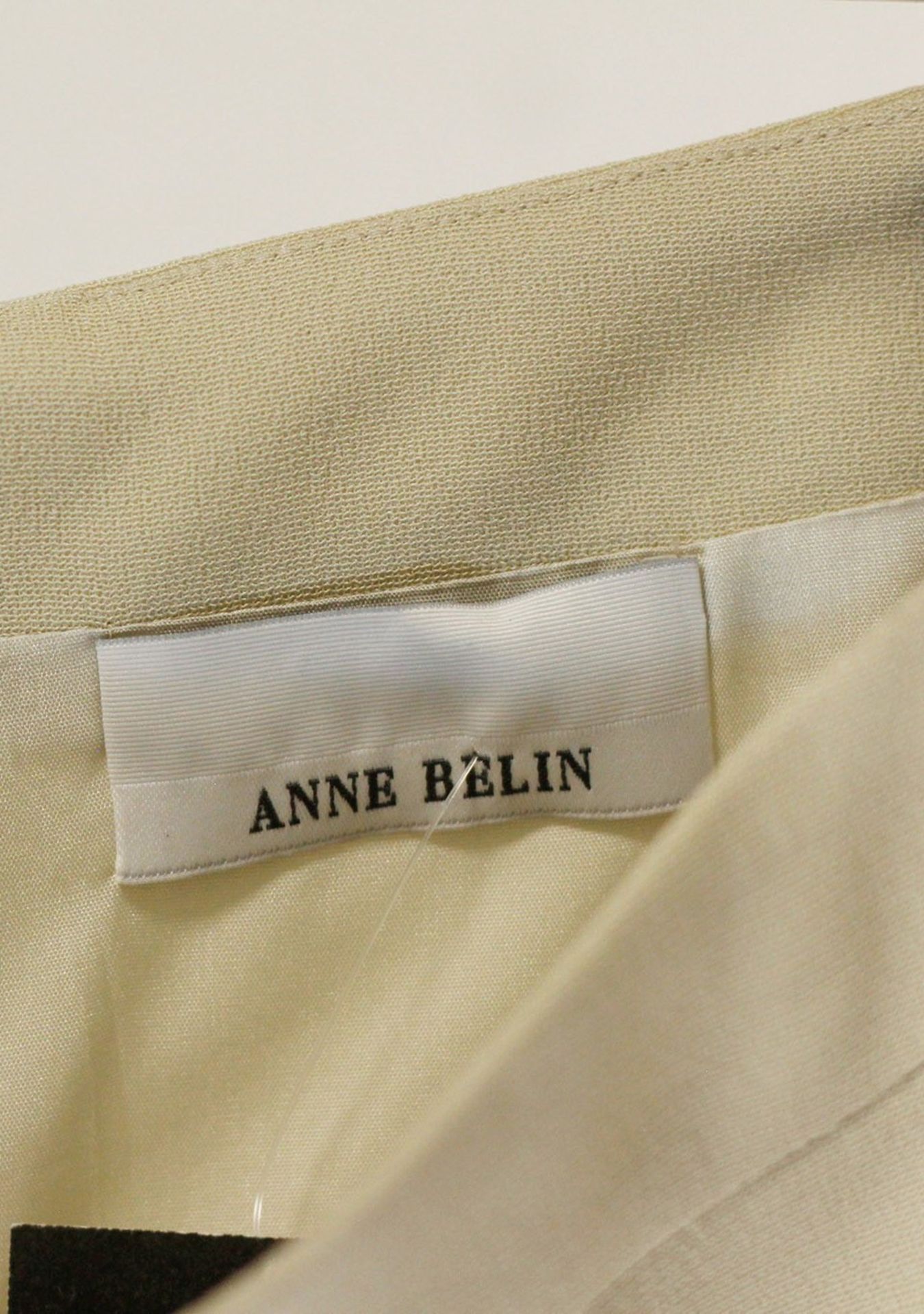 1 x Anne Belin Pistachio Skirt - Size: 20 - Material: 100% Polyester - From a High End Clothing - Image 3 of 12