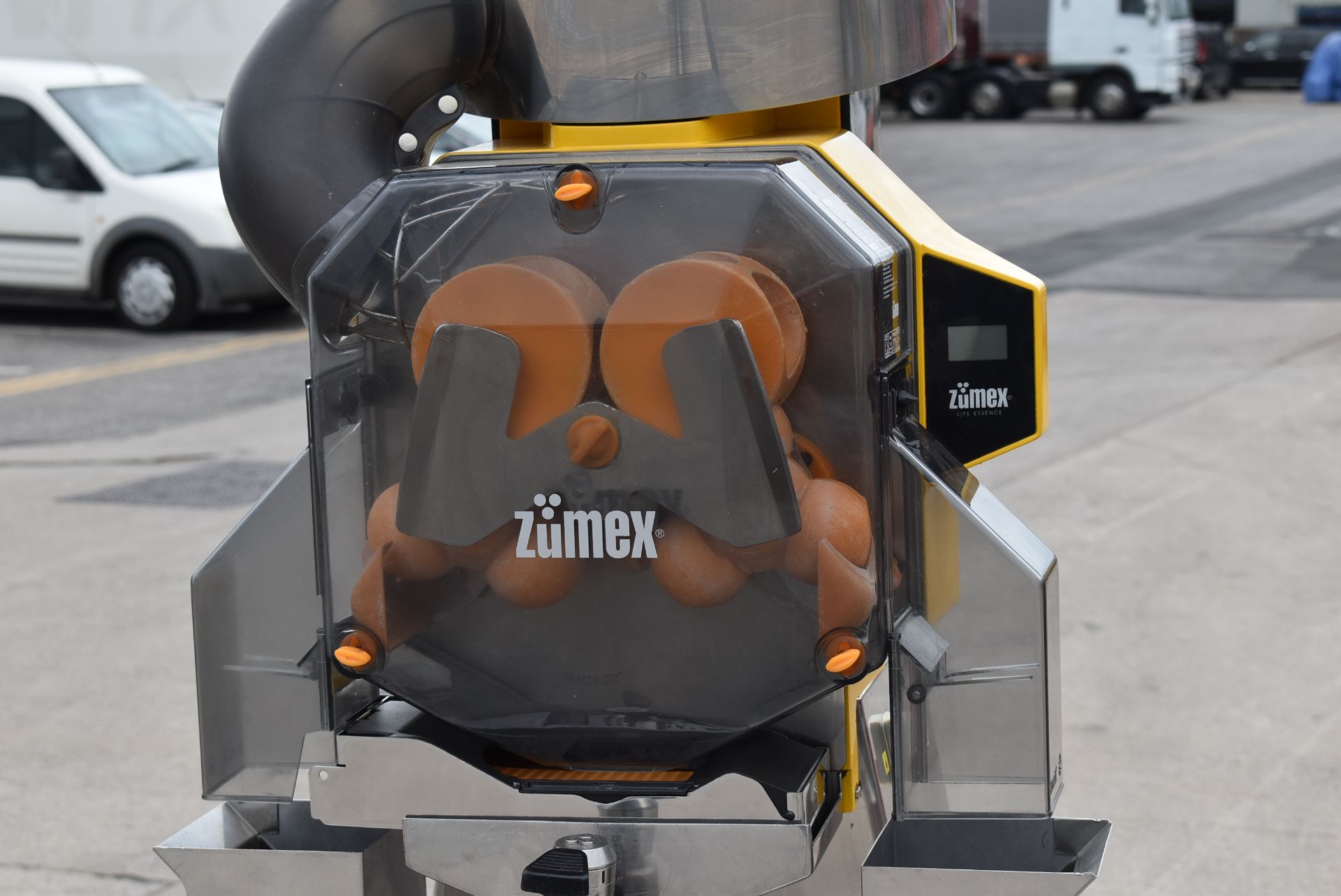 1 x Zumex Speed S +Plus Self-Service Podium Commercial Citrus Juicer - Manufactured in 2018 - - Image 2 of 5