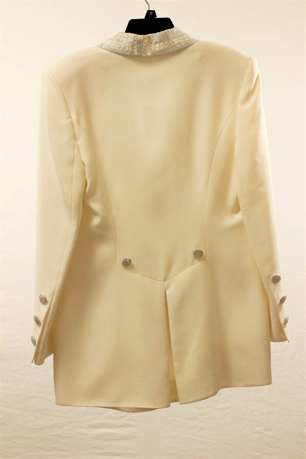 1 x Boutique Le Duc Cream Jacket - Size: 16 - Material: 52% Viscose, 48% Acetate - From a High End - Image 8 of 17