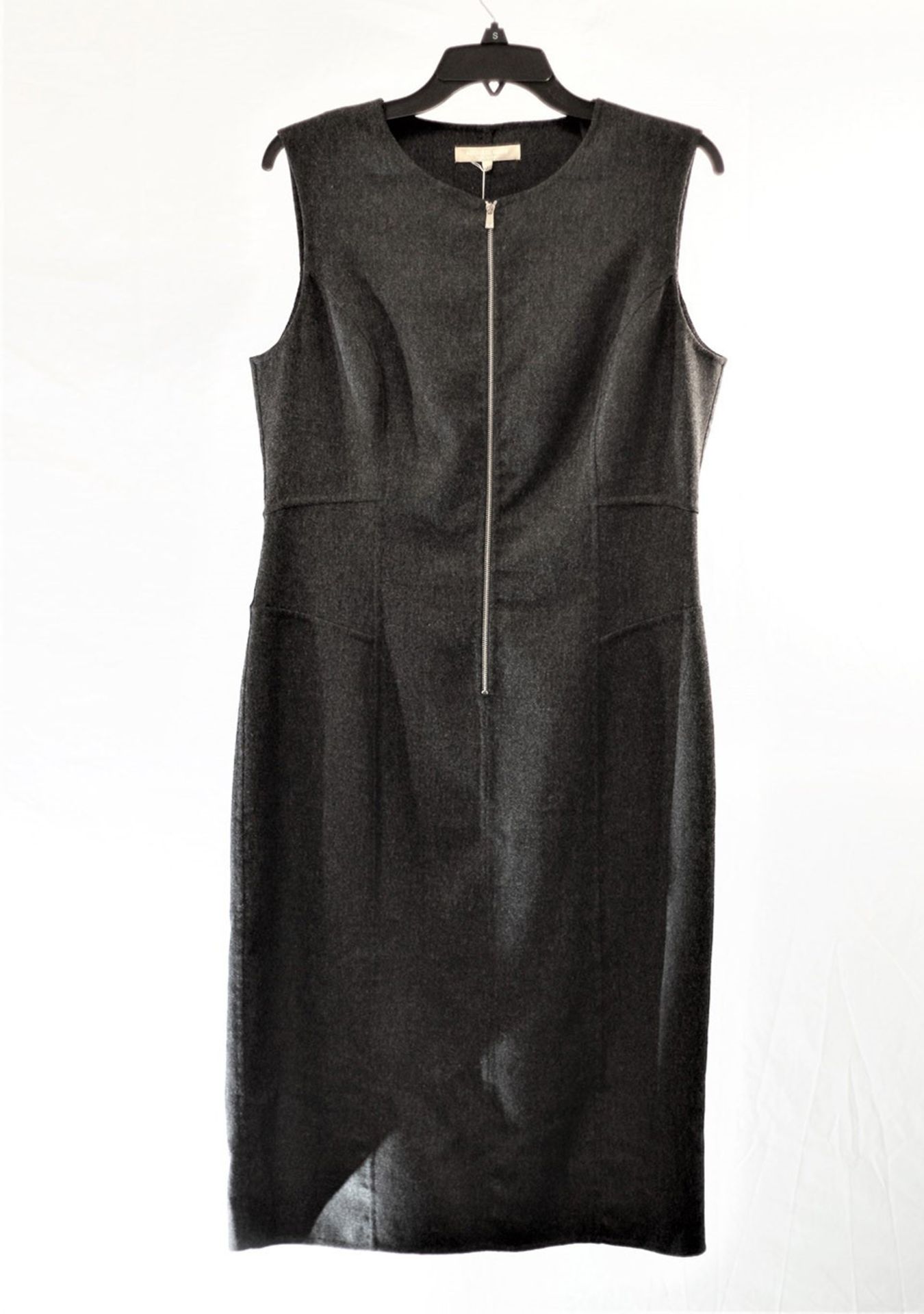 1 x Michael Kors Grey Dress - Size: 14 - Material: 97% Virgin Wool, 2% Spandex, 1% Elastic