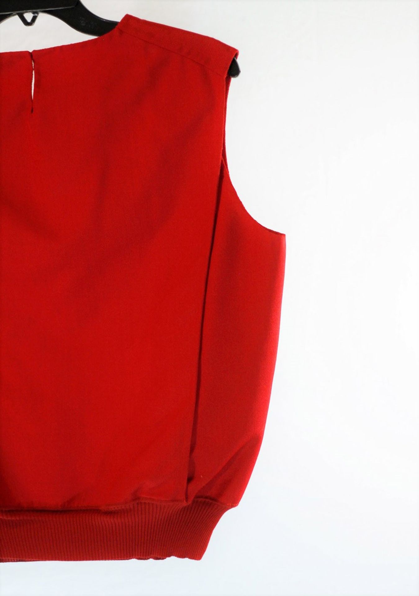 1 x Agnona Red Vest - Size: 18 - Material: 50% Cotton, 28% Mohair, 18% Silk, 4% Wool. Details 55% - Image 7 of 8