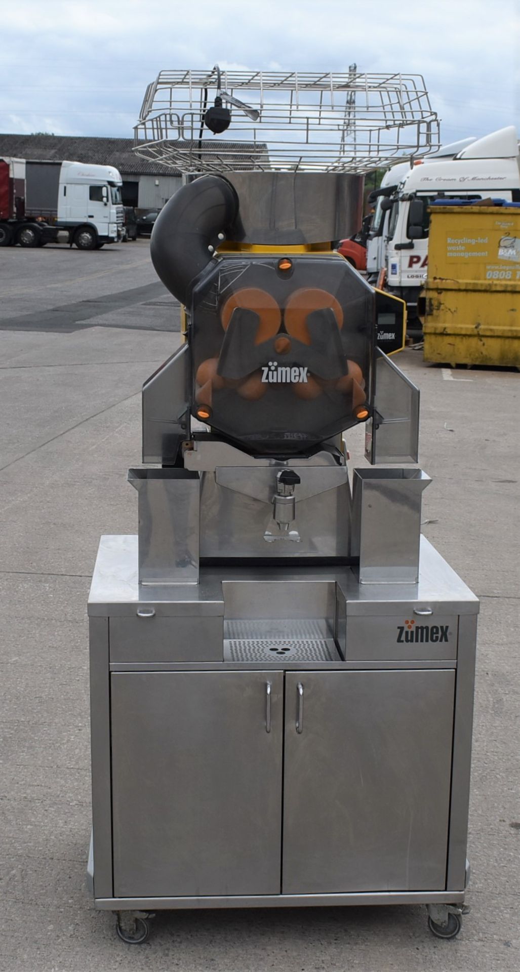 1 x Zumex Speed S +Plus Self-Service Podium Commercial Citrus Juicer - Manufactured in 2018 -