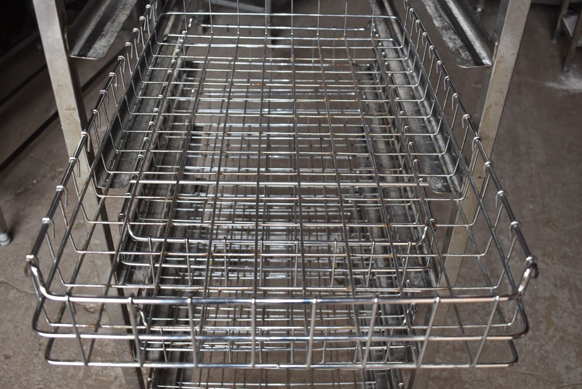 1 x Bakers 11 Tier Mobile Tray Rack With 7 Removable Wire Baskets - Stainless Steel With Castors - - Image 8 of 8