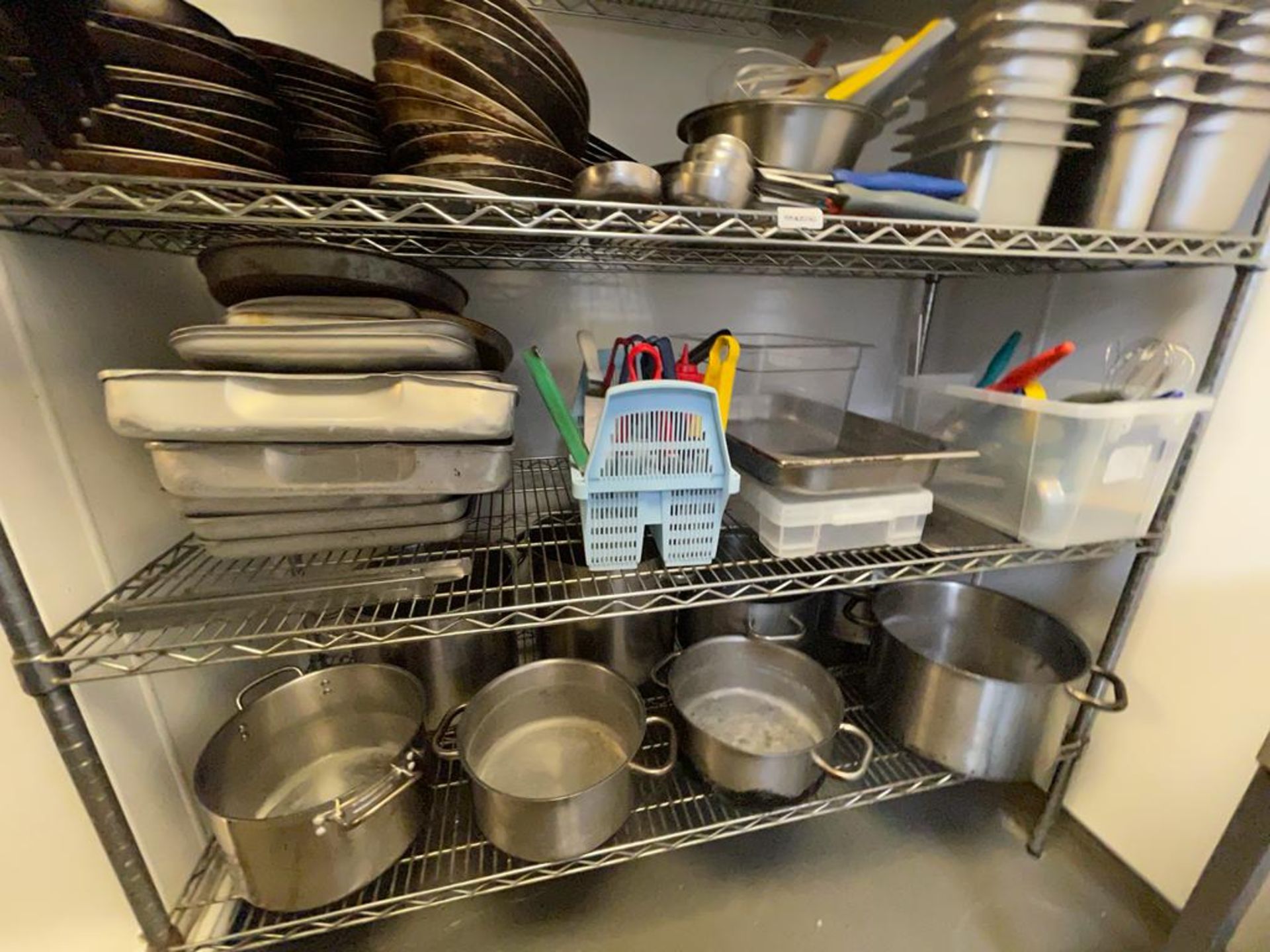 1 x Stainless Steel Shelving Unit With Contents - Contents Include Cooking Pans, Frying Pans, Gastro - Image 5 of 7