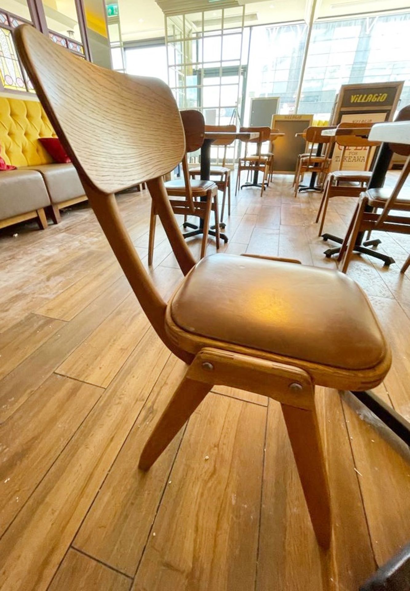 30 x Retro 1960's Style Stacking Dining Chairs - Solid Wood With Curved Backs and Leather Seat - Image 12 of 13