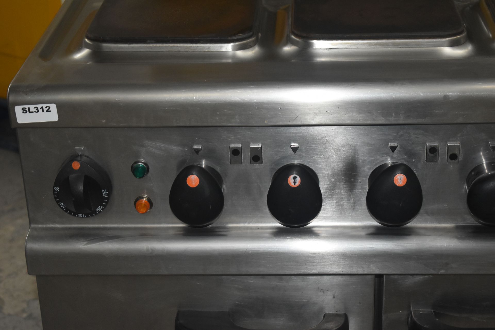 1 x Lincat Electric 6 Burner Range Cooker With Stainless Steel Exterior - Recently Removed from a - Image 2 of 9