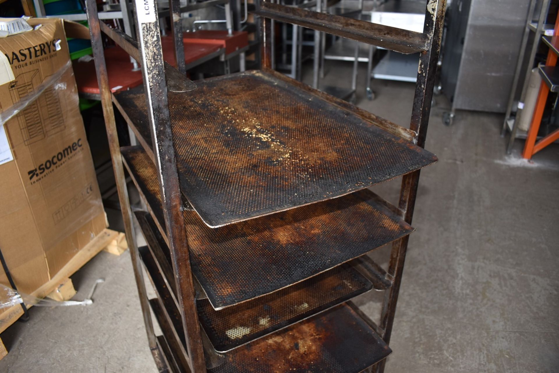 1 x Bakers 9 Tier Mobile Tray Rack With 5 Perforated Trays - Stainless Steel With Castors - Recently - Image 5 of 6