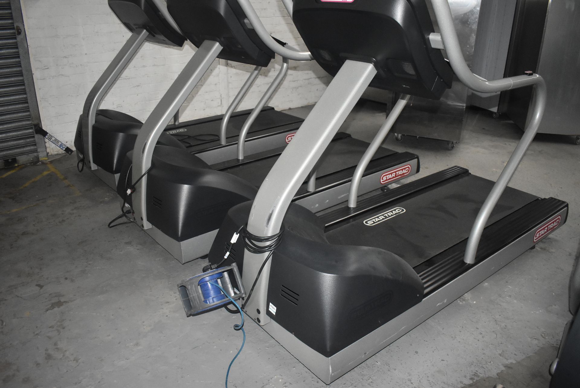 1 x Star Trac Commercial Excercise Treadmill With Uphill Feature - CL011 - Location: Altrincham WA14 - Image 2 of 5