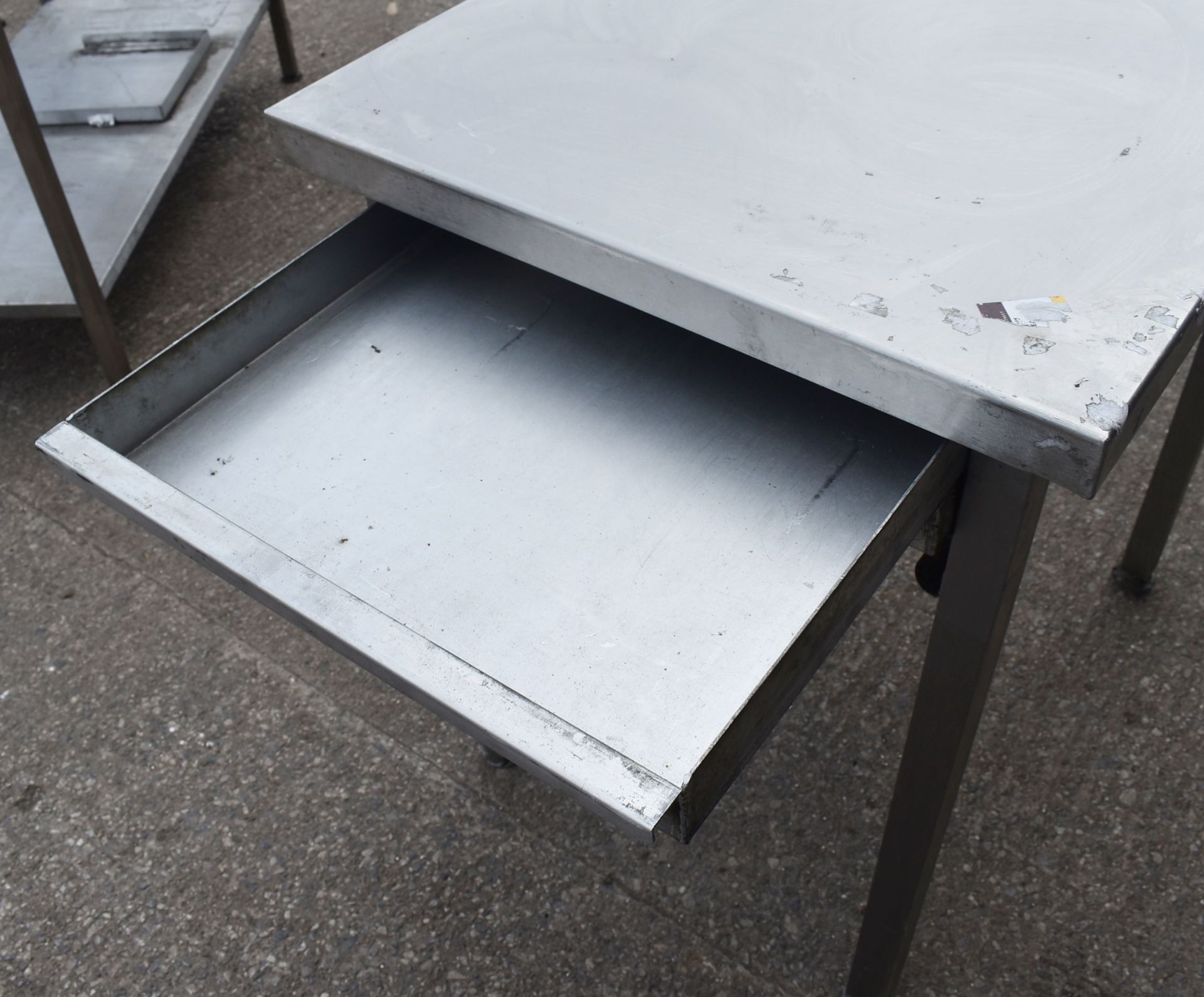 1 x Bakers Prep Table With Pull Out Tray Drawers - Dimensions: H x W x D cms - Recently Removed From - Image 2 of 6