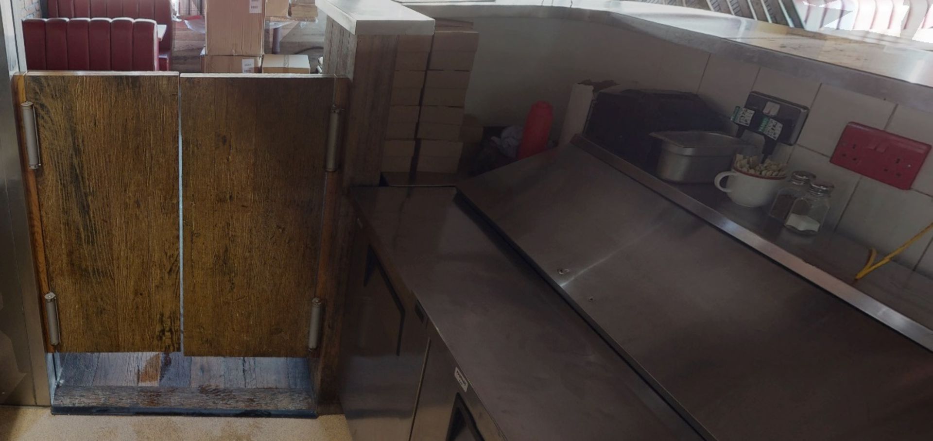 1 x Steel Topped Restaurant Pass Counter With A Pair Of Swinging Doors - Approx 3.5 Metres Wide - Image 4 of 4
