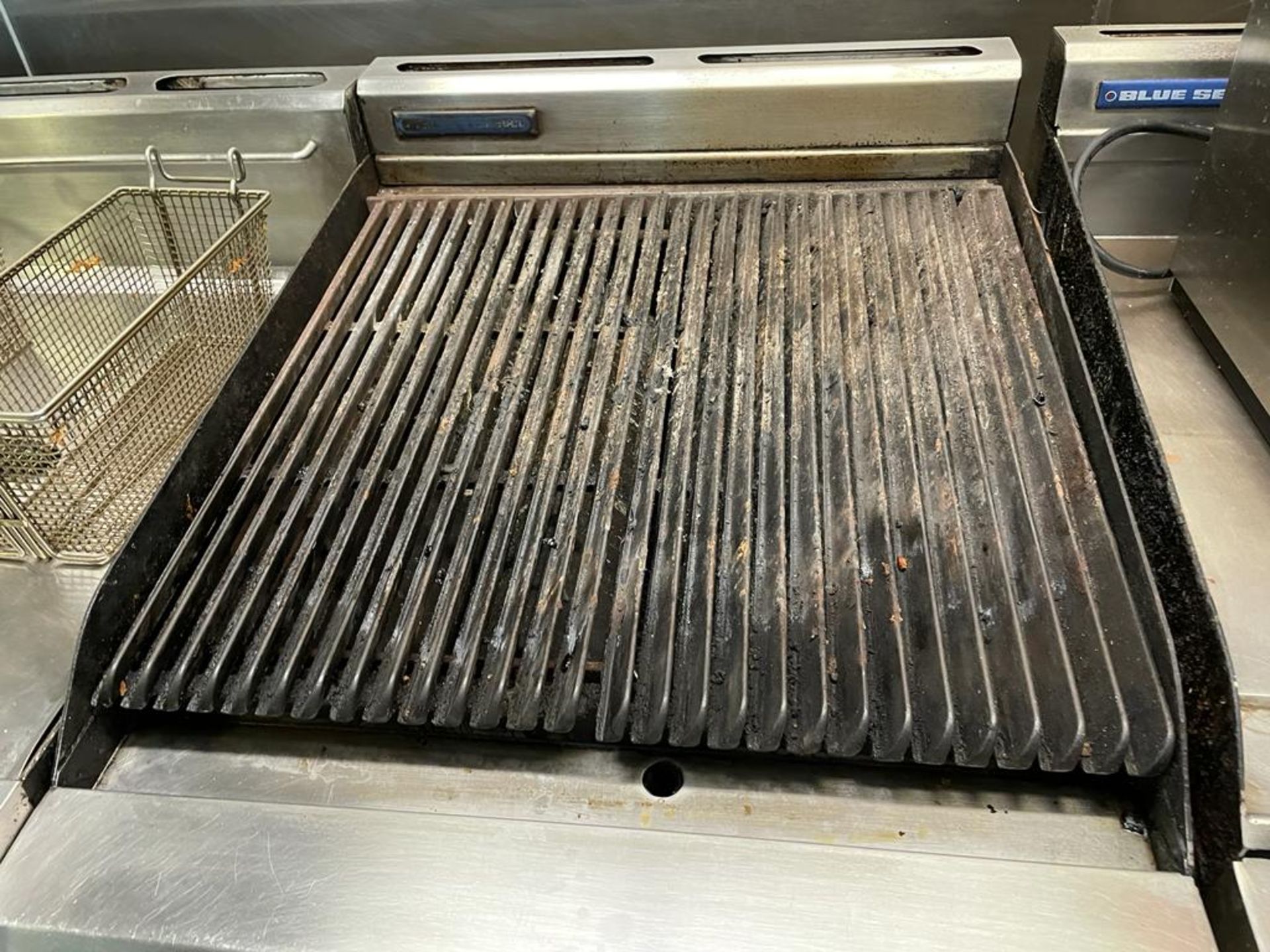 1 x BLUE SEAL Commercial Dual Chargrill Griddle With Leg Stand - Features 2 x Heat Zones - - Image 3 of 3