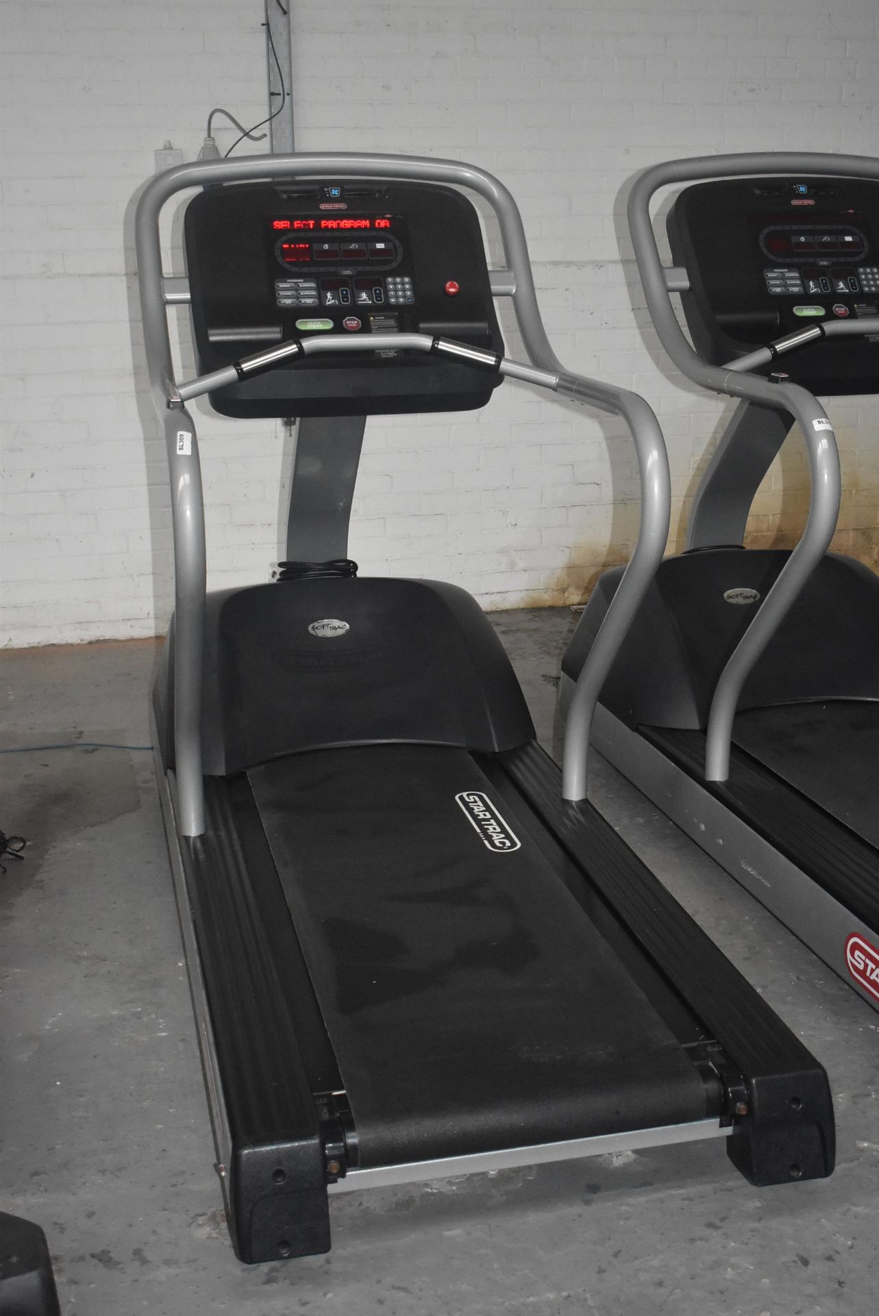 1 x Star Trac Commercial Excercise Treadmill With Uphill Feature - CL011 - Location: Altrincham WA14 - Image 3 of 5