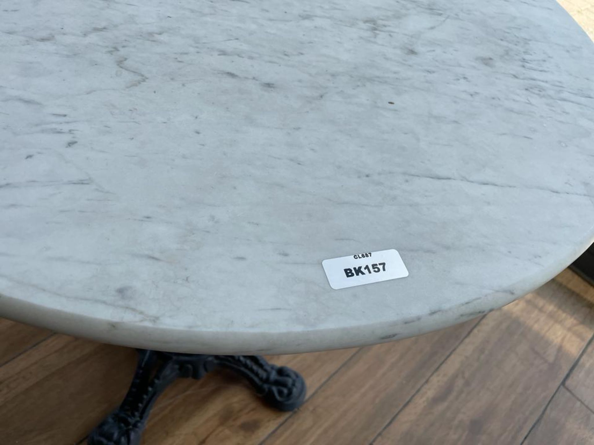 1 x White Marble Restaurant Table With Ornate Cast Iron Base - Ref: BK157 - CL686 - Location: - Image 3 of 5