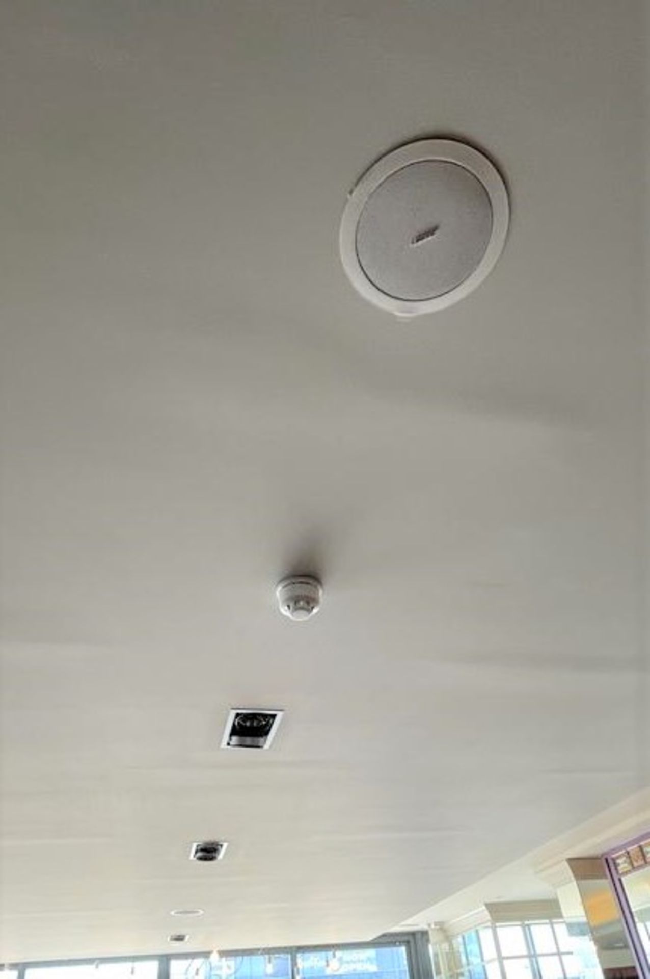 4 x Bose Ceiling Speakers - Ref: BK - CL686 - Location: Altrincham WA14This lot was recently removed - Image 2 of 2