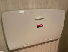 1 x Rubbermaid Wall Mounted Rubbermaid Baby Changer - Ref: BK260 - CL686 - Location: Altrincham