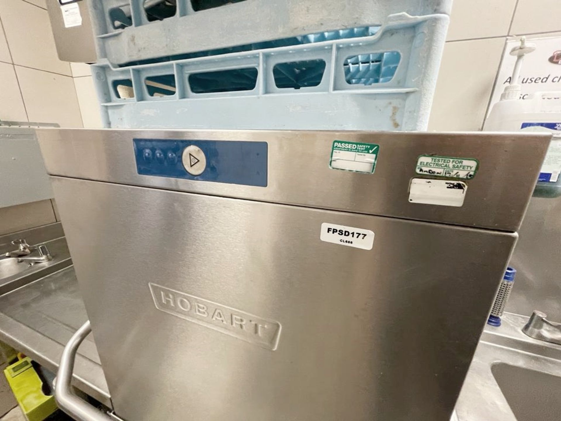 1 x HOBART Pass Through Dishwasher Wash Station With Pre-Rinse Spray Sink Unit and Drying Bench - Image 9 of 12