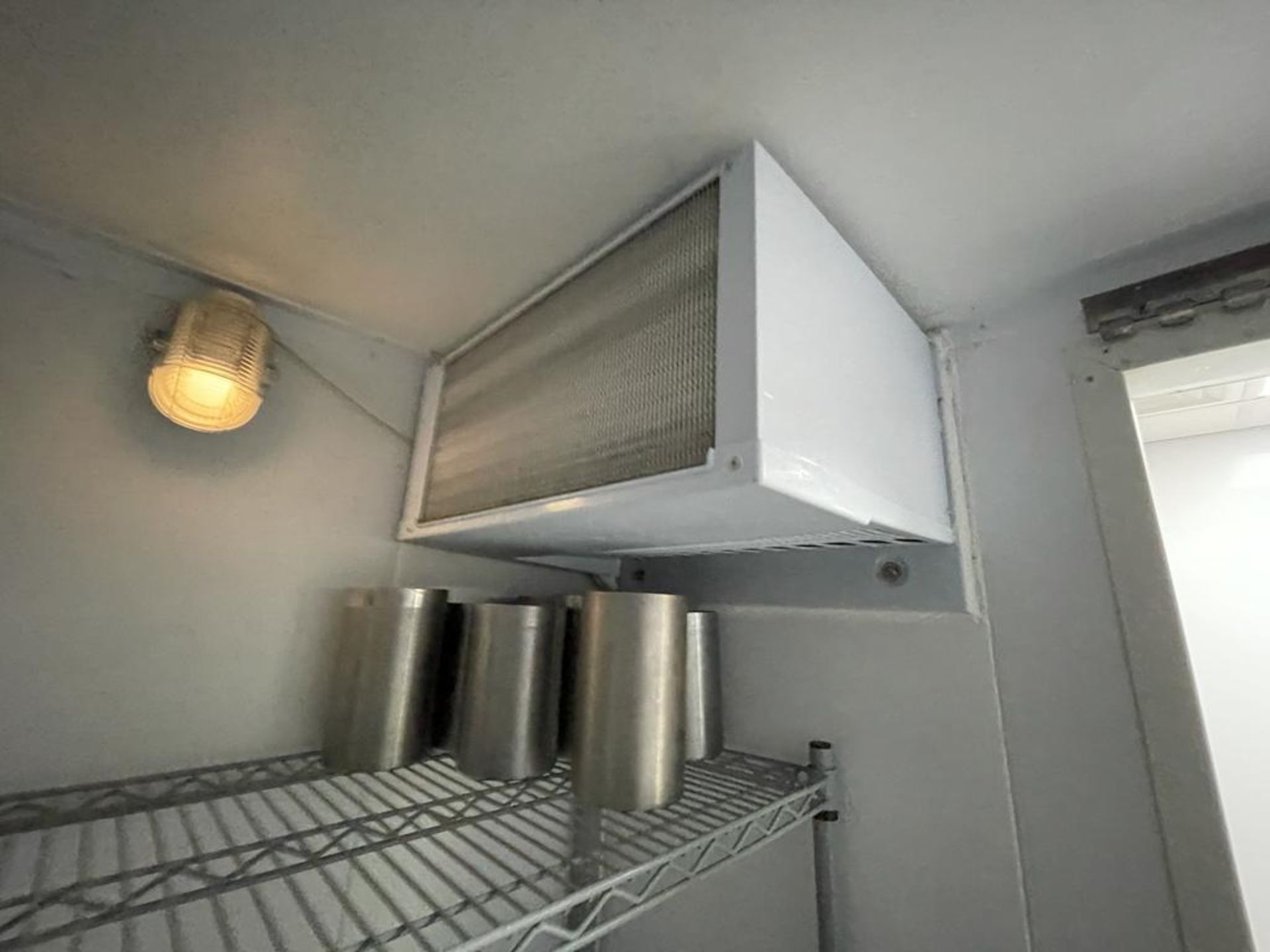 1 x Walk In Refrigerated Cold and Freezer With Zanotti Control Units - Ref: BK249 - CL686 - - Image 19 of 24