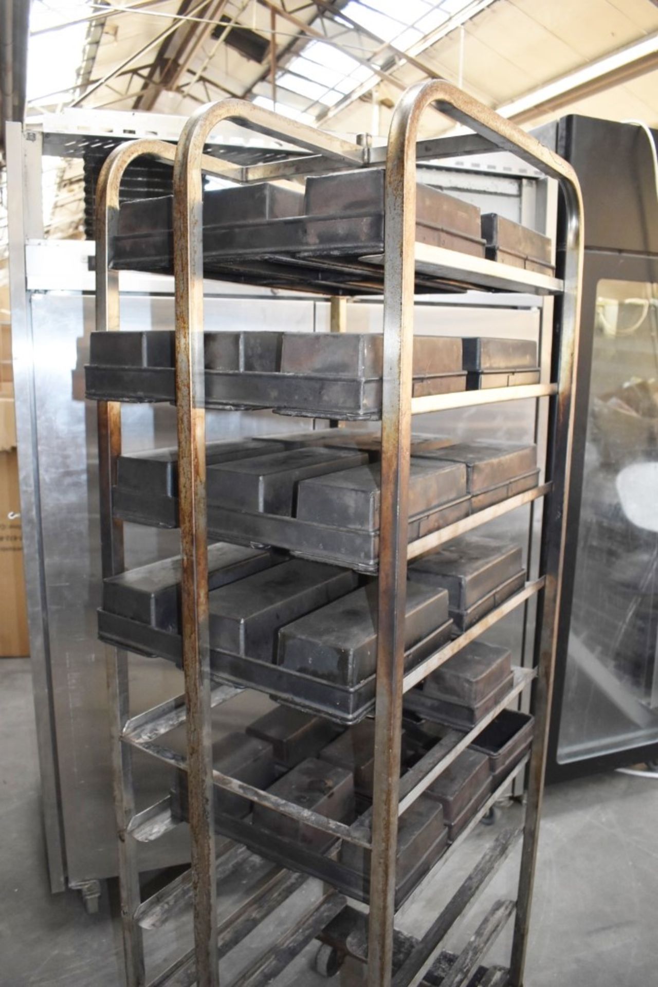 1 x Upright Mobile Baking Rack With Large Amount of Various Baking Trays - Dimensions: H180 x W52 - Image 3 of 4