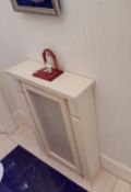 1 x White Wooden Radiator Cover - To Be Removed From An Exclusive Property In Bowdon - CL691 -