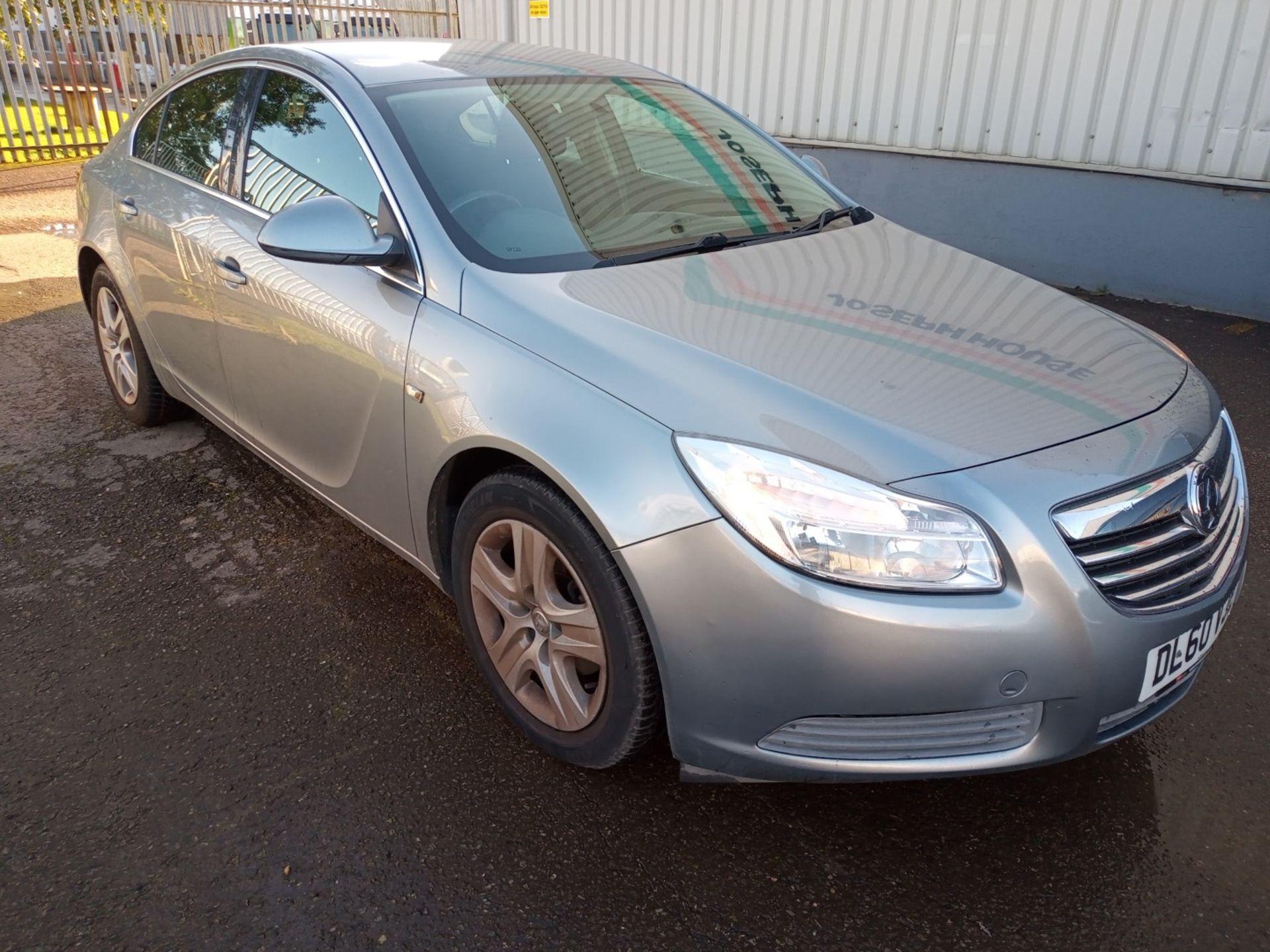 2011 Vauxhall insignia exclusive 1.8 petrol hatchback - CL505 - NO VAT ON THE HAMMER - Location: - Image 2 of 17