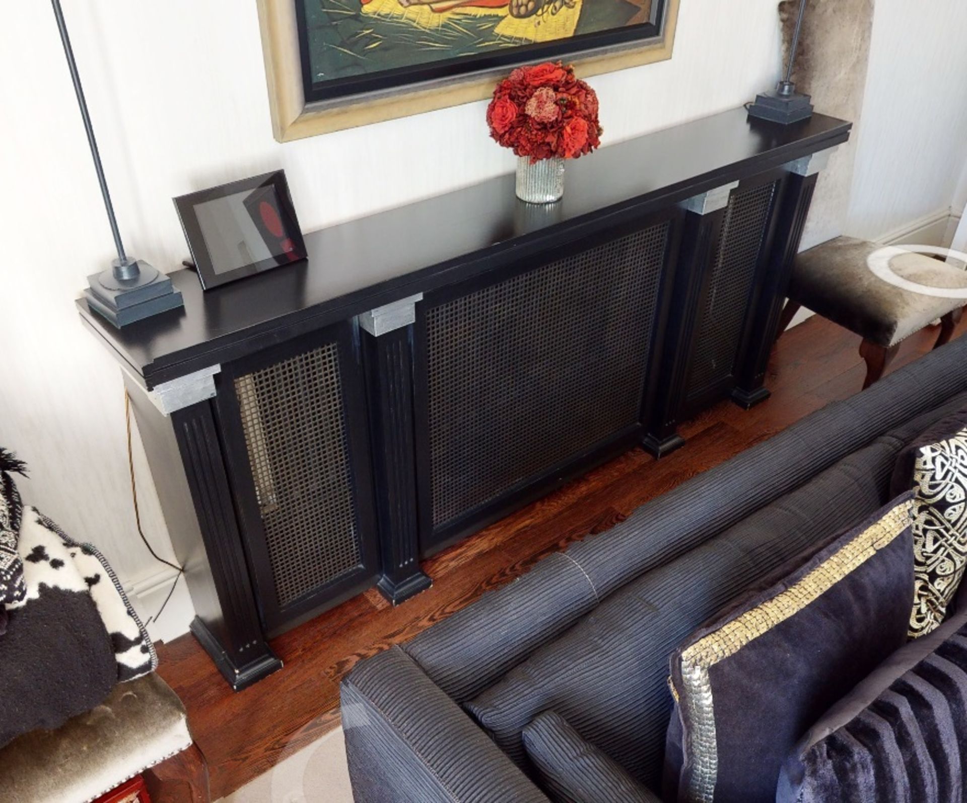 1 x Black Wooden Radiator Cover - To Be Removed From An Exclusive Property In Bowdon  - CL691 -