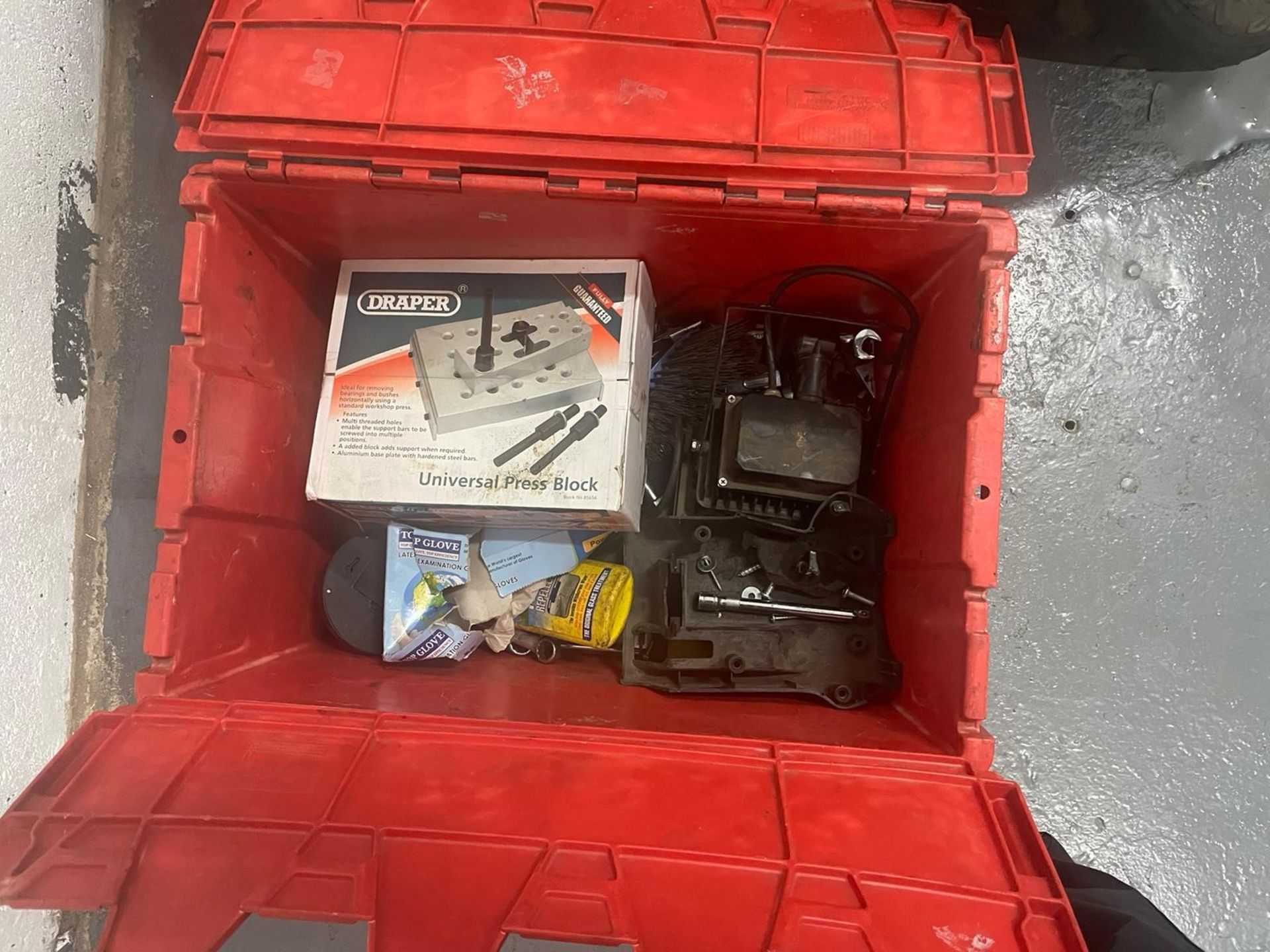 Box of Assorted Parts/Tools. Includes Draper Universal Press Block - CL011- Location: Corby, Northam