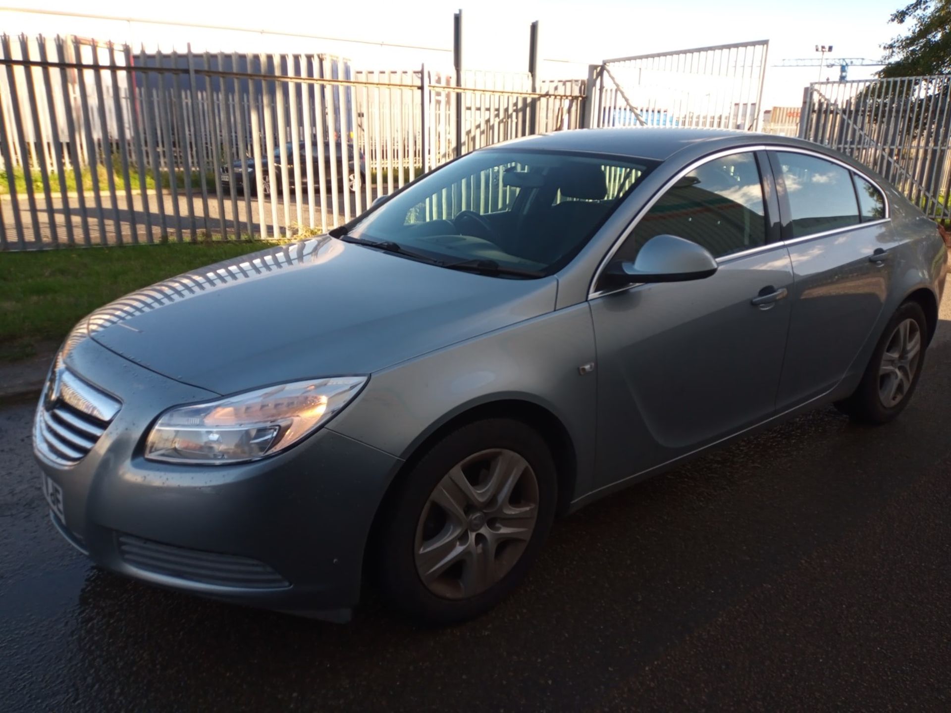 2011 Vauxhall insignia exclusive 1.8 petrol hatchback - CL505 - NO VAT ON THE HAMMER - Location: