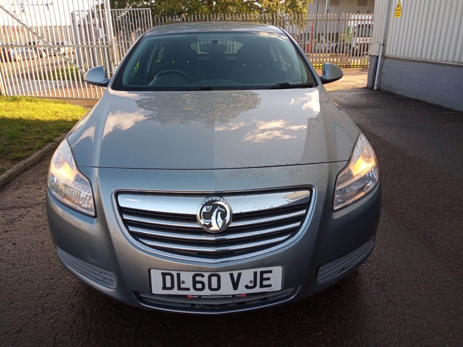 2011 Vauxhall insignia exclusive 1.8 petrol hatchback - CL505 - NO VAT ON THE HAMMER - Location: - Image 3 of 17